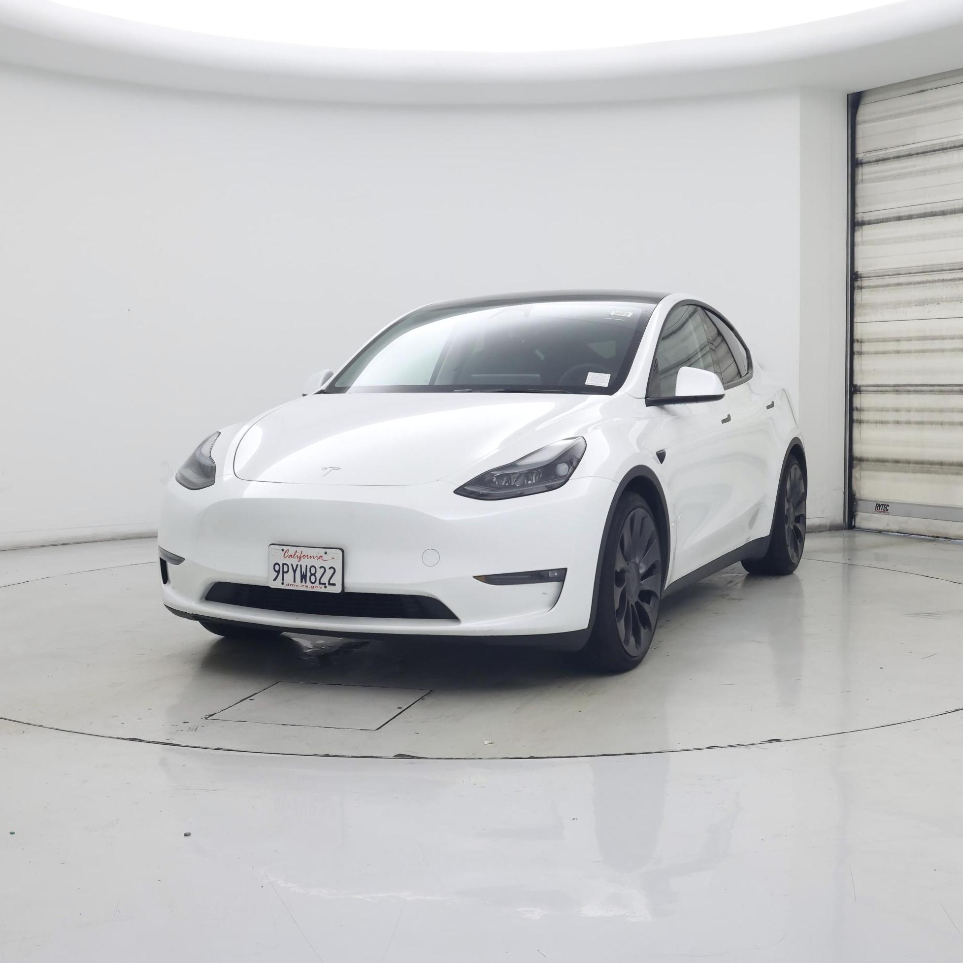 Thumbnail: 2025 Tesla Model Y - 4