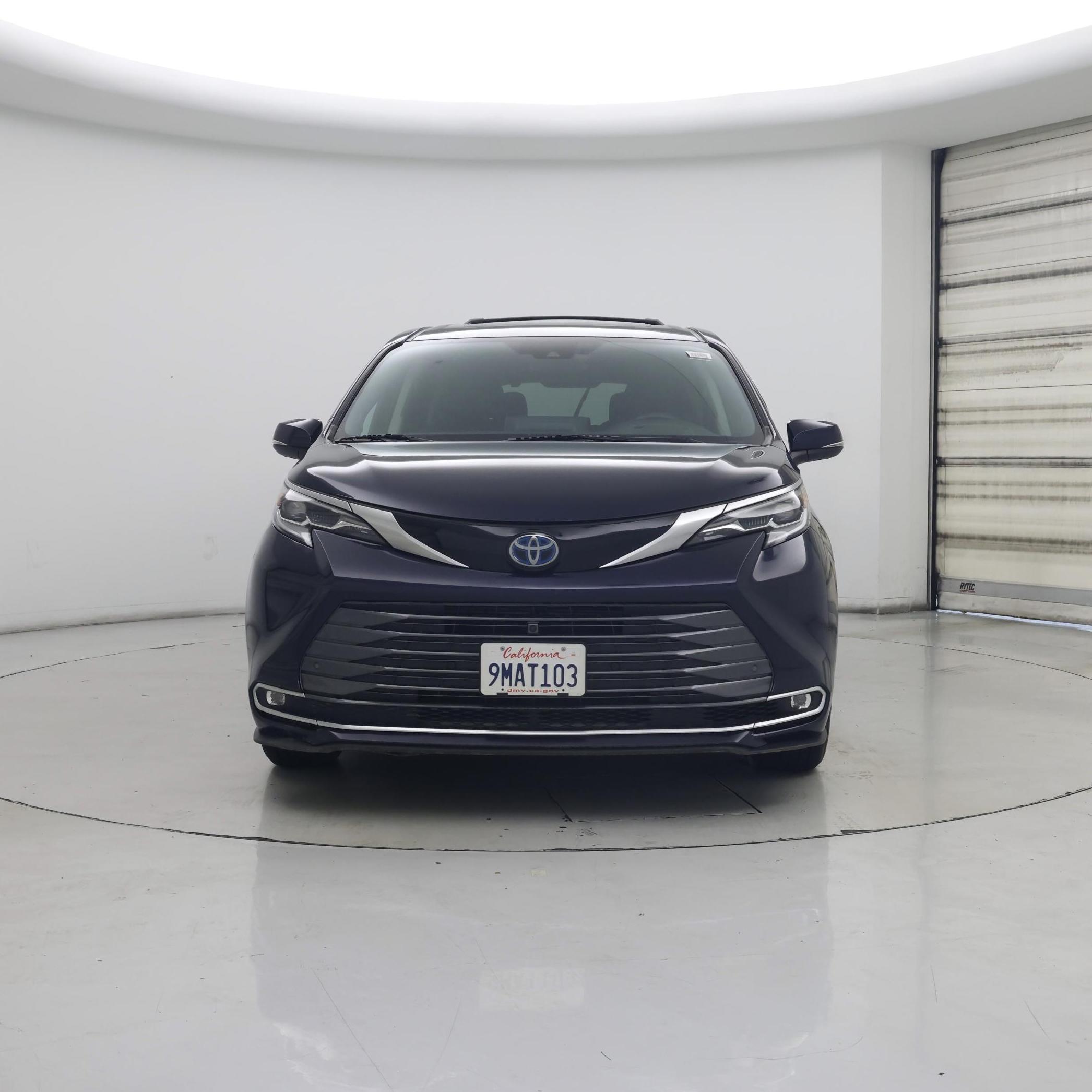 Thumbnail: 2021 Toyota Sienna - 5