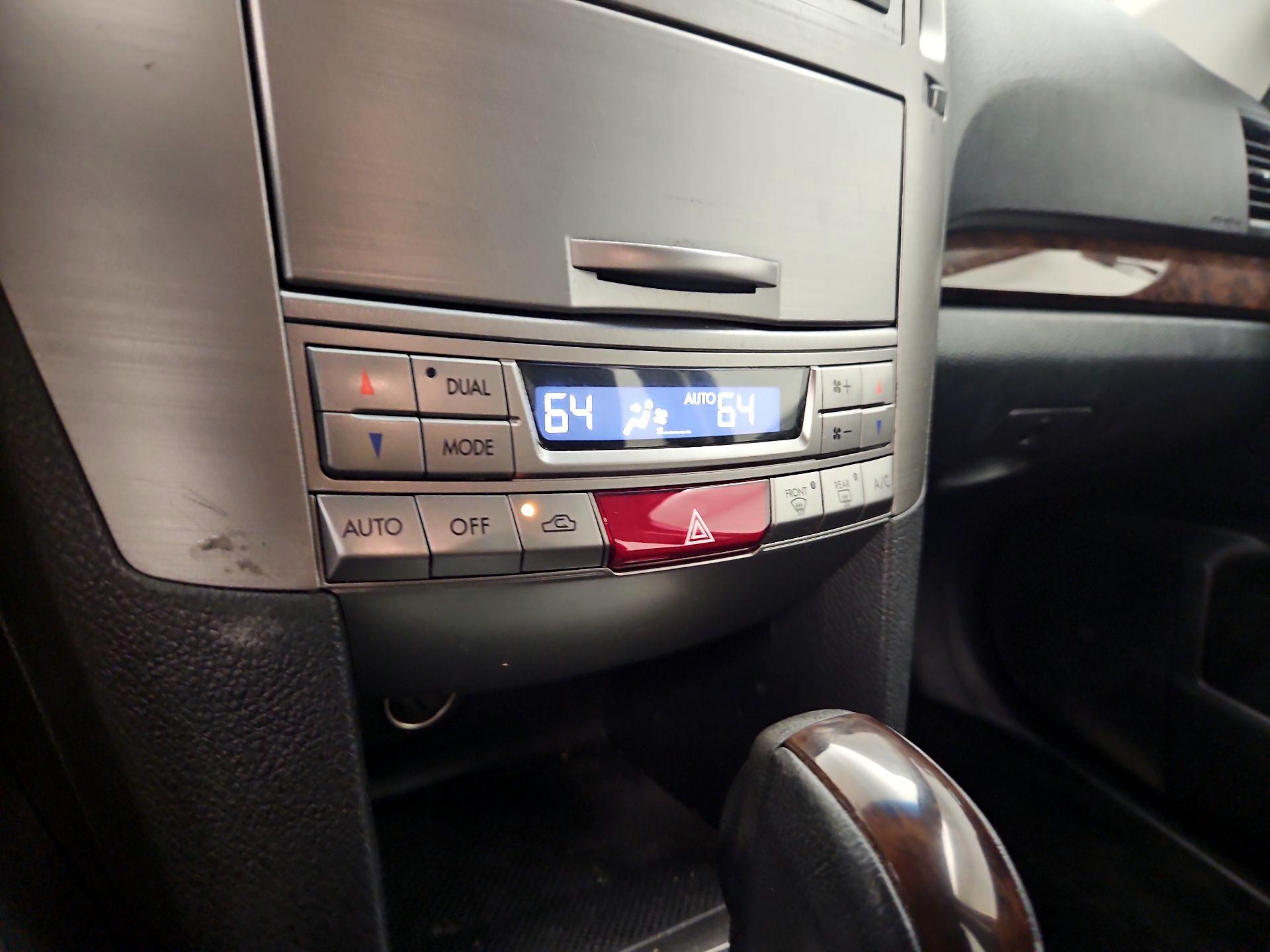 Thumbnail: 2014 Subaru Legacy - 16