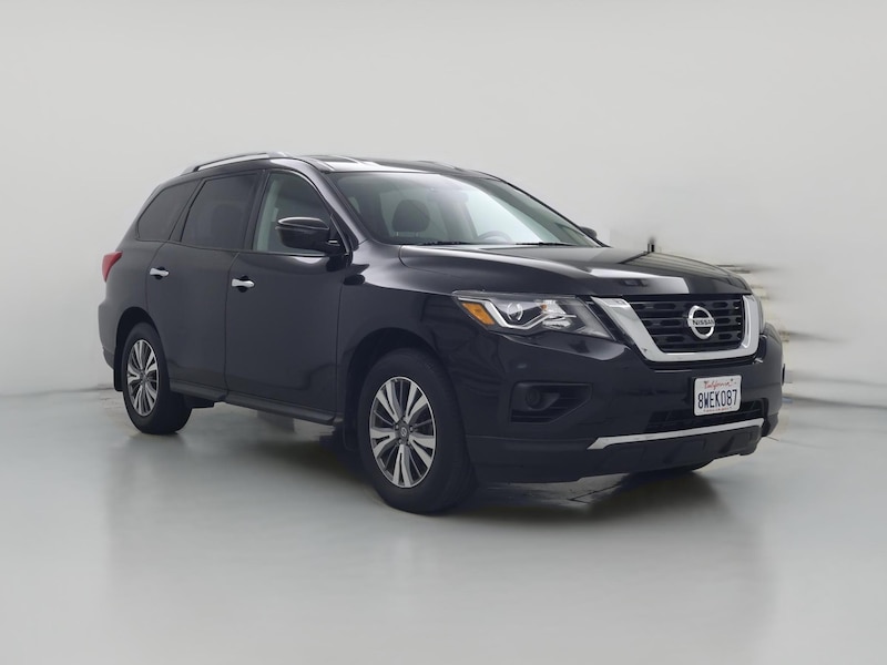 2020 Nissan Pathfinder S