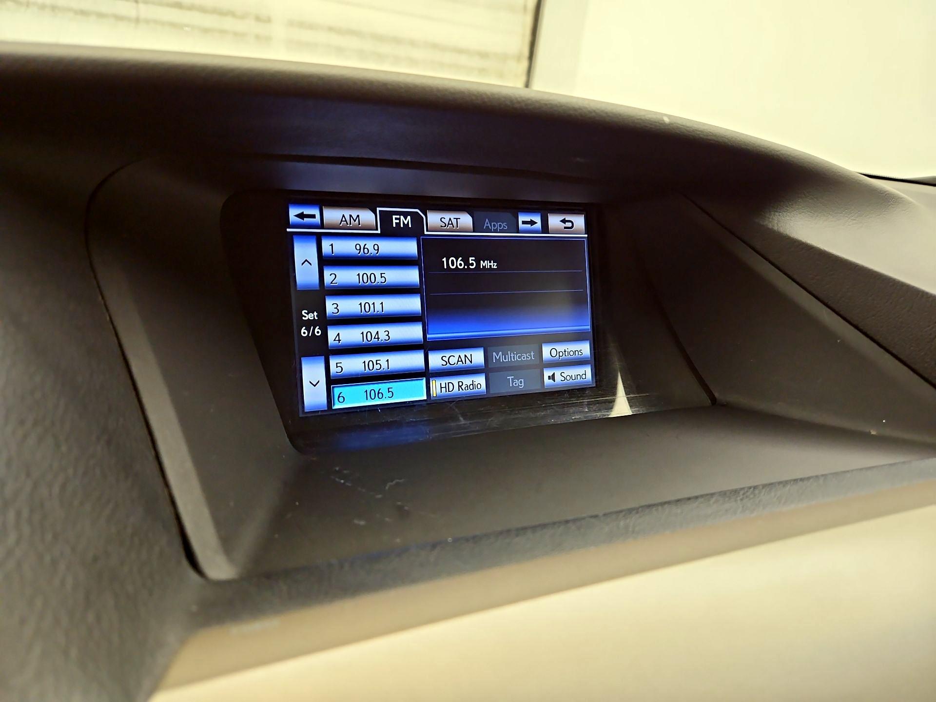 Thumbnail: 2015 Lexus RX - 16