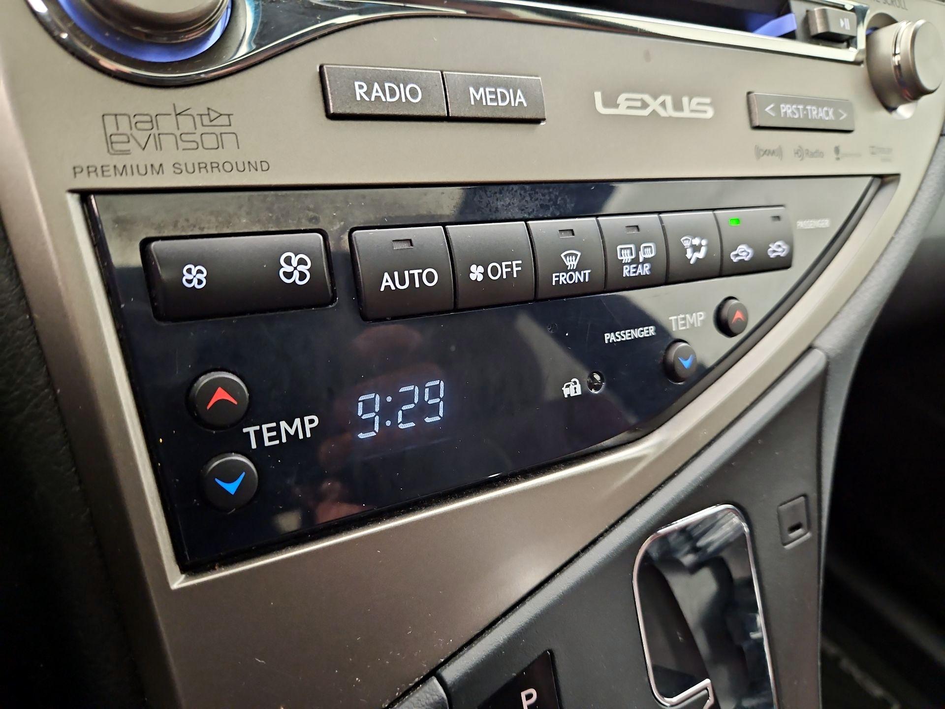 Thumbnail: 2015 Lexus RX - 17