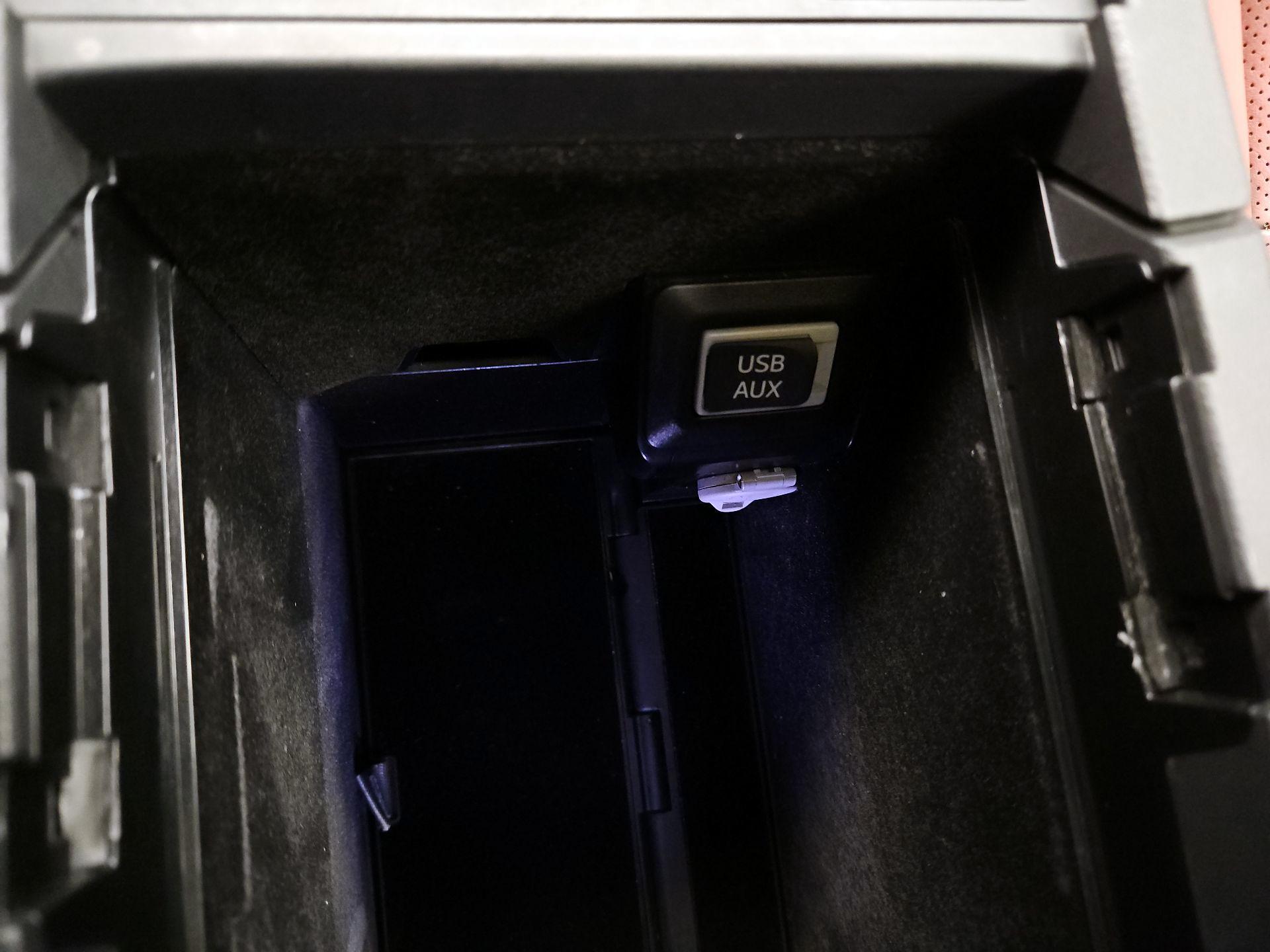 Thumbnail: 2015 Lexus RX - 19