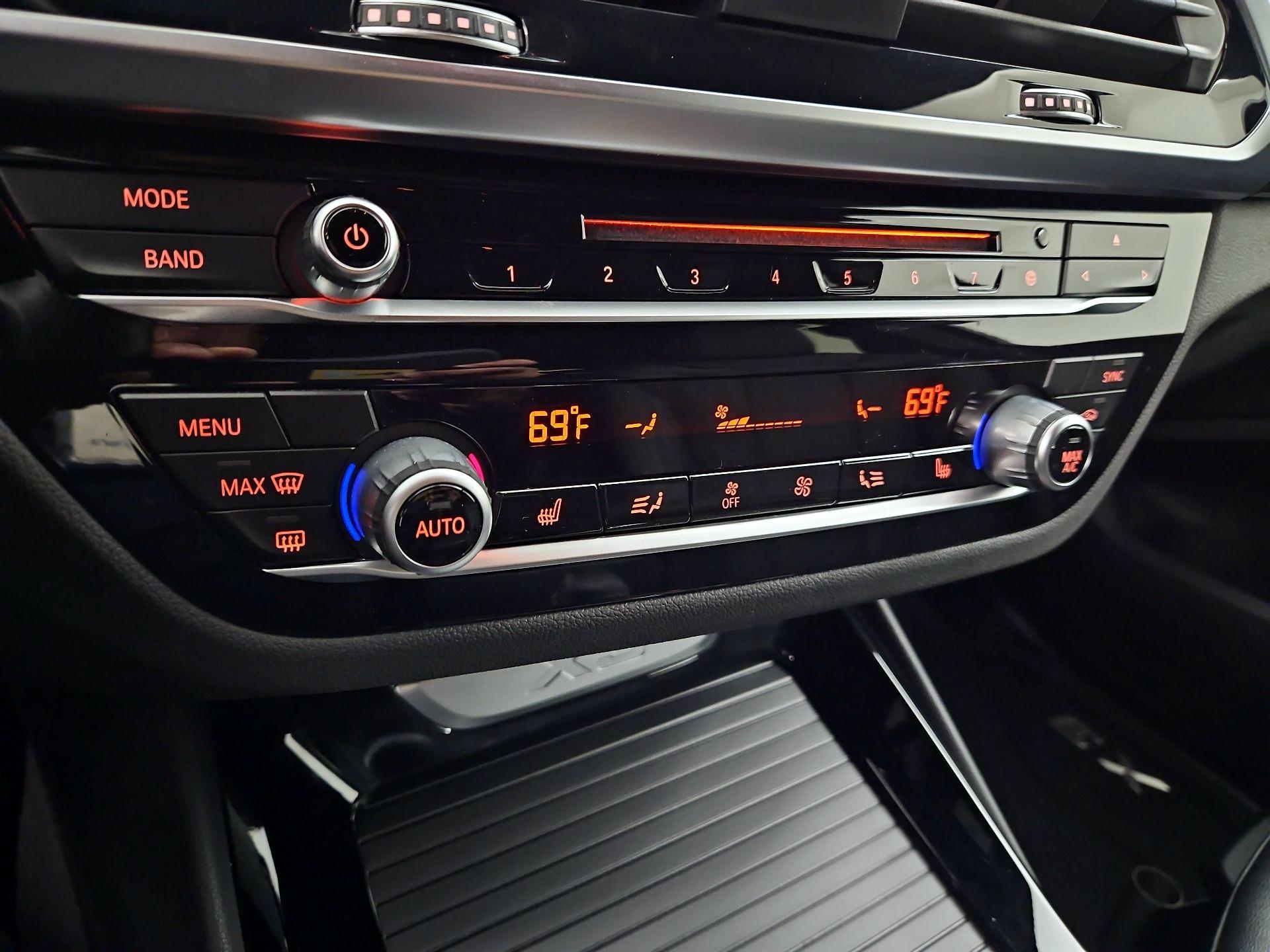 Thumbnail: 2018 BMW X3 - 17