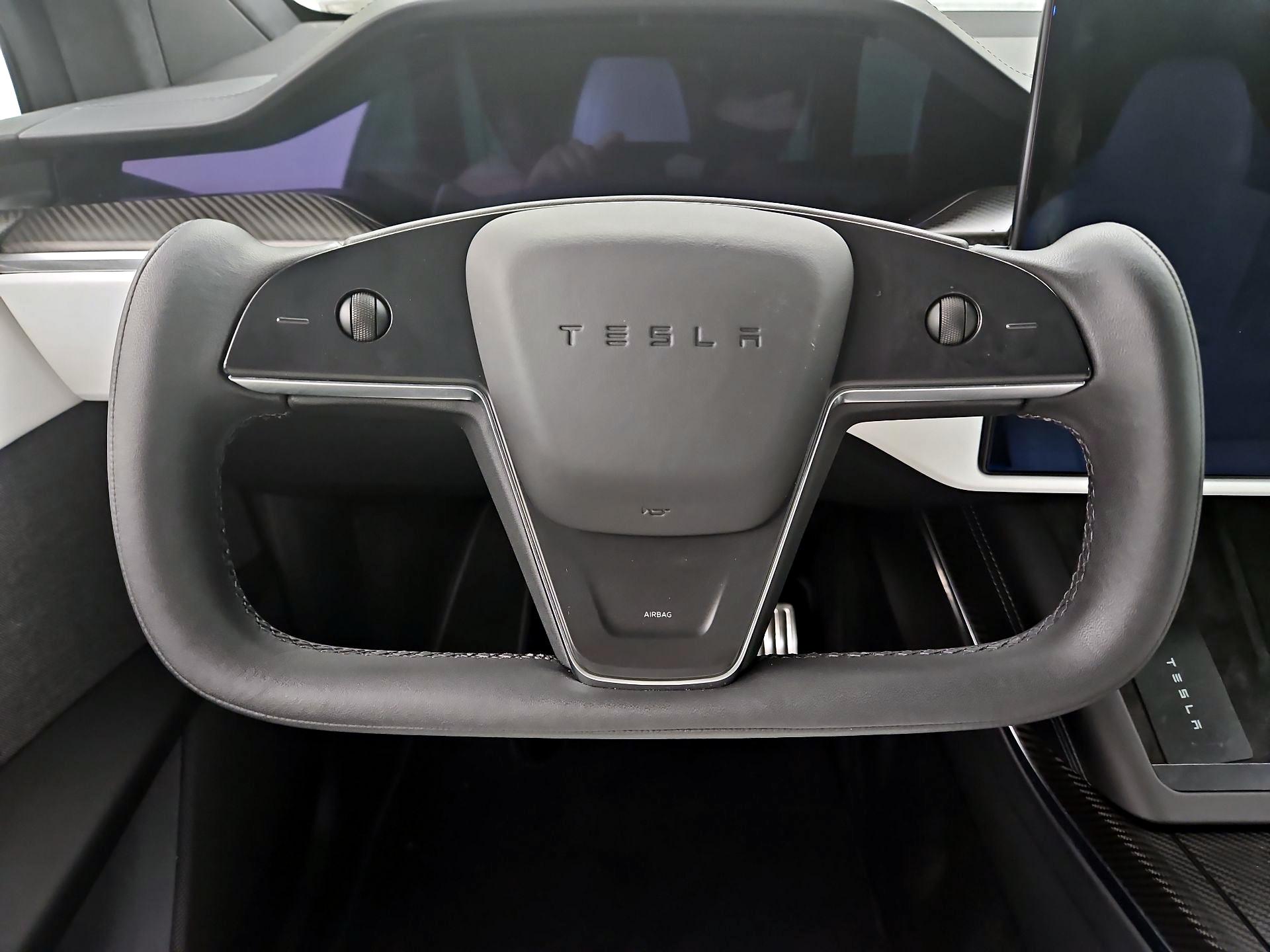 Thumbnail: 2022 Tesla Model X - 10