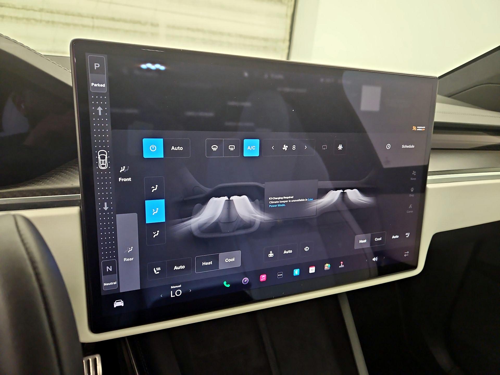 Thumbnail: 2022 Tesla Model X - 16