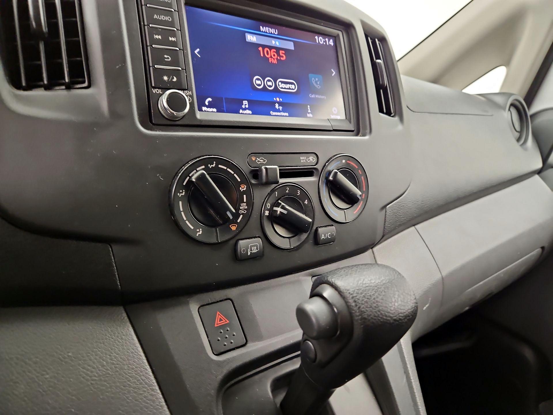 Thumbnail: 2020 Nissan NV200 - 16