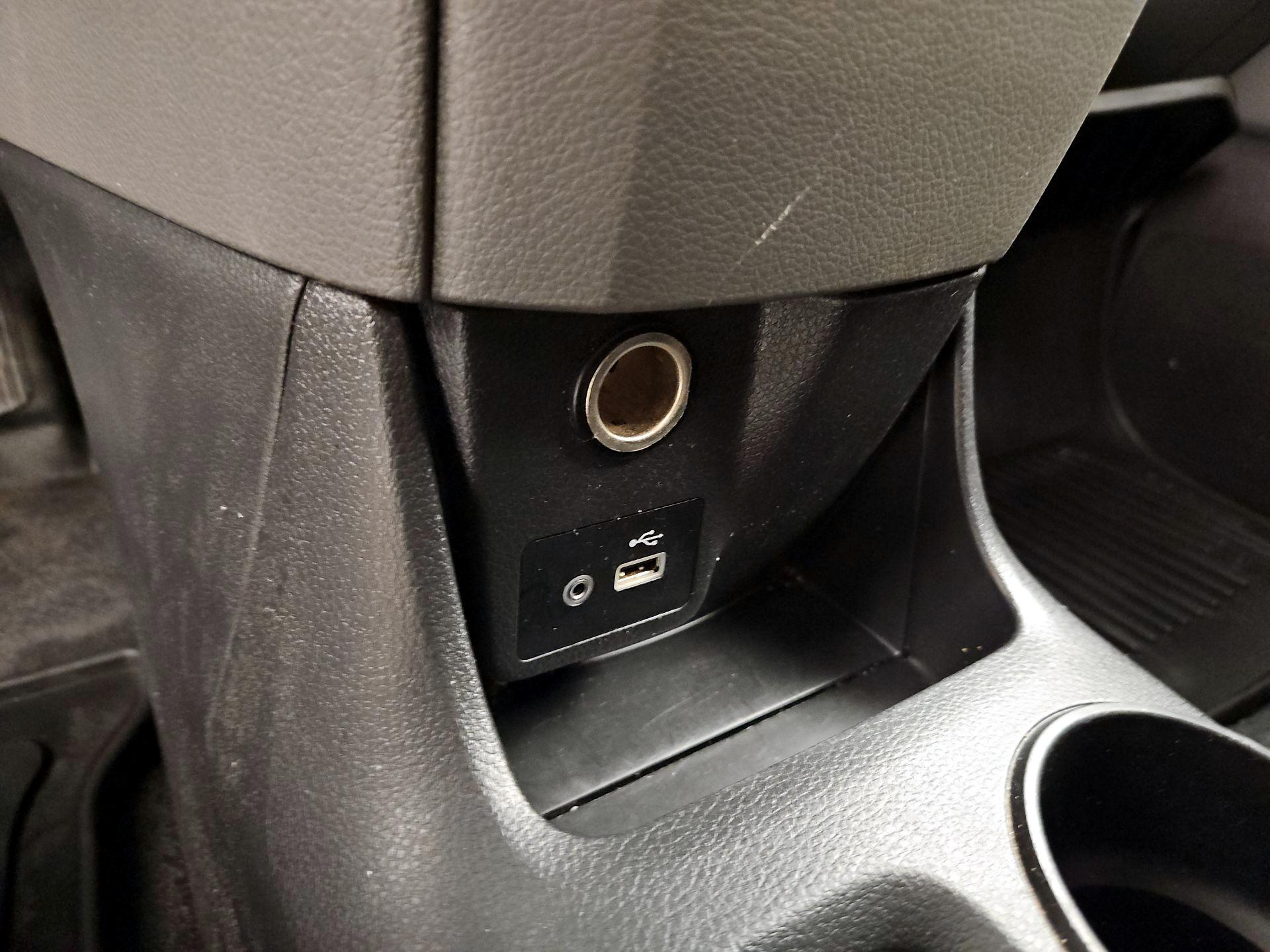 Thumbnail: 2020 Nissan NV200 - 18