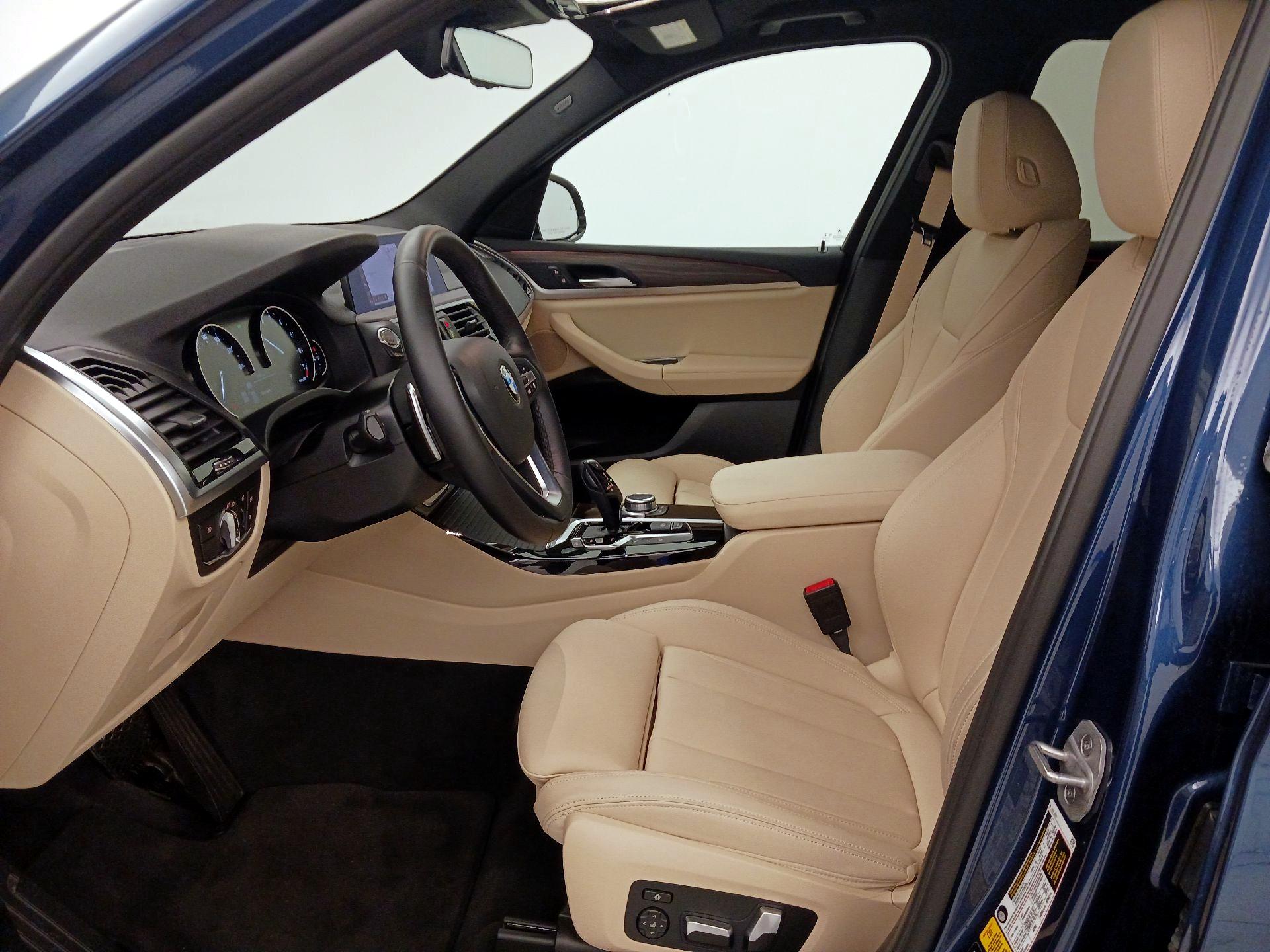 Thumbnail: 2021 BMW X3 - 11