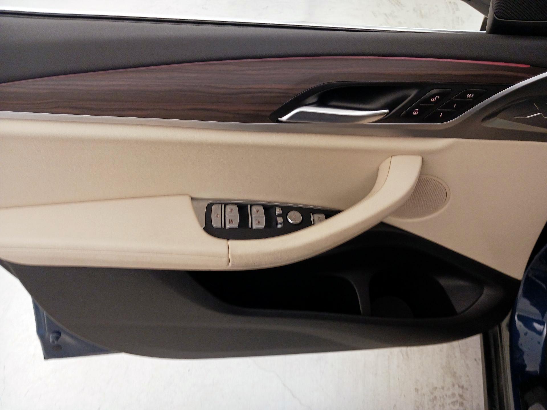 Thumbnail: 2021 BMW X3 - 12