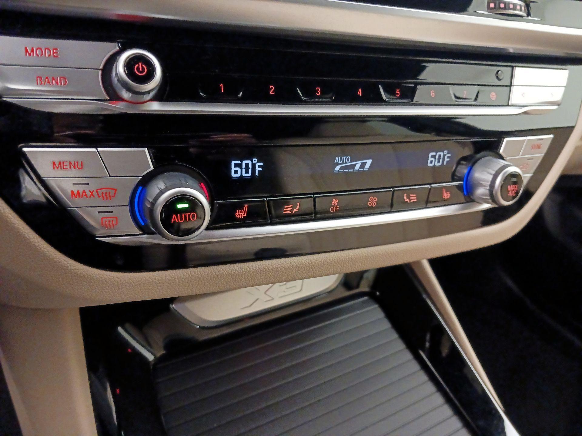 Thumbnail: 2021 BMW X3 - 17