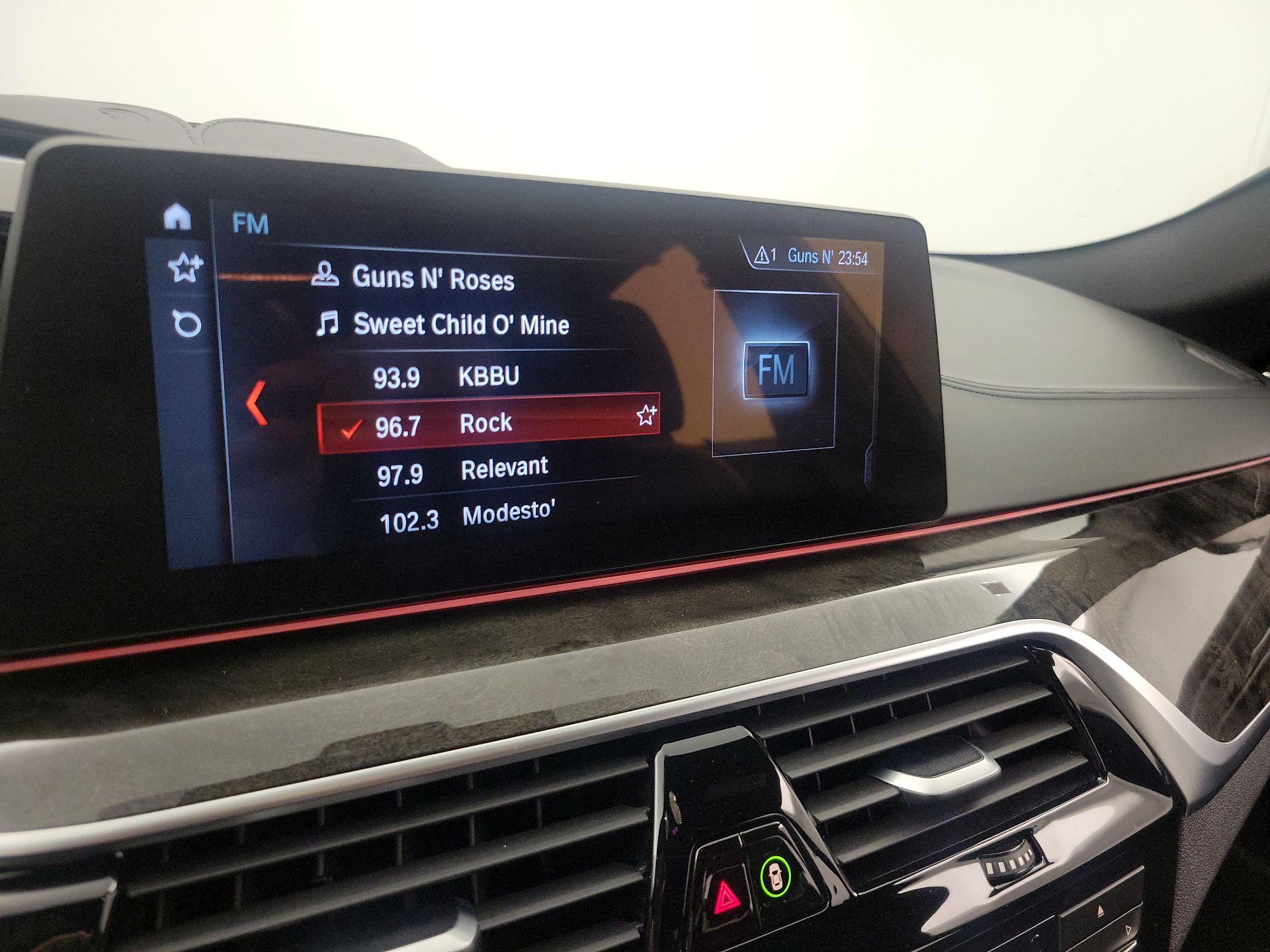 Thumbnail: 2018 BMW 5 Series - 15