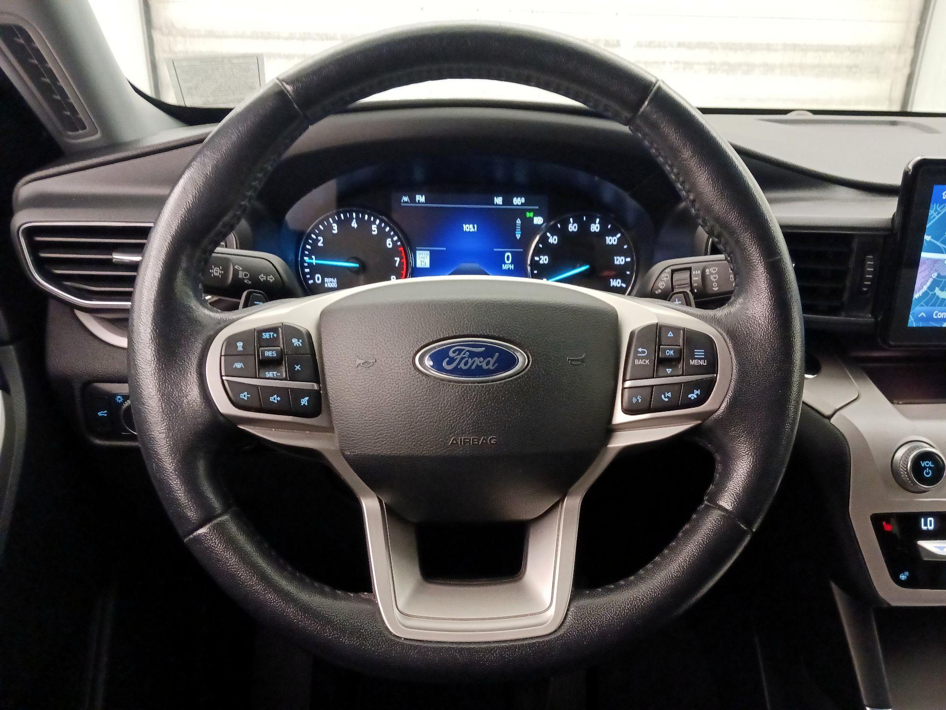 Thumbnail: 2020 Ford Explorer - 10