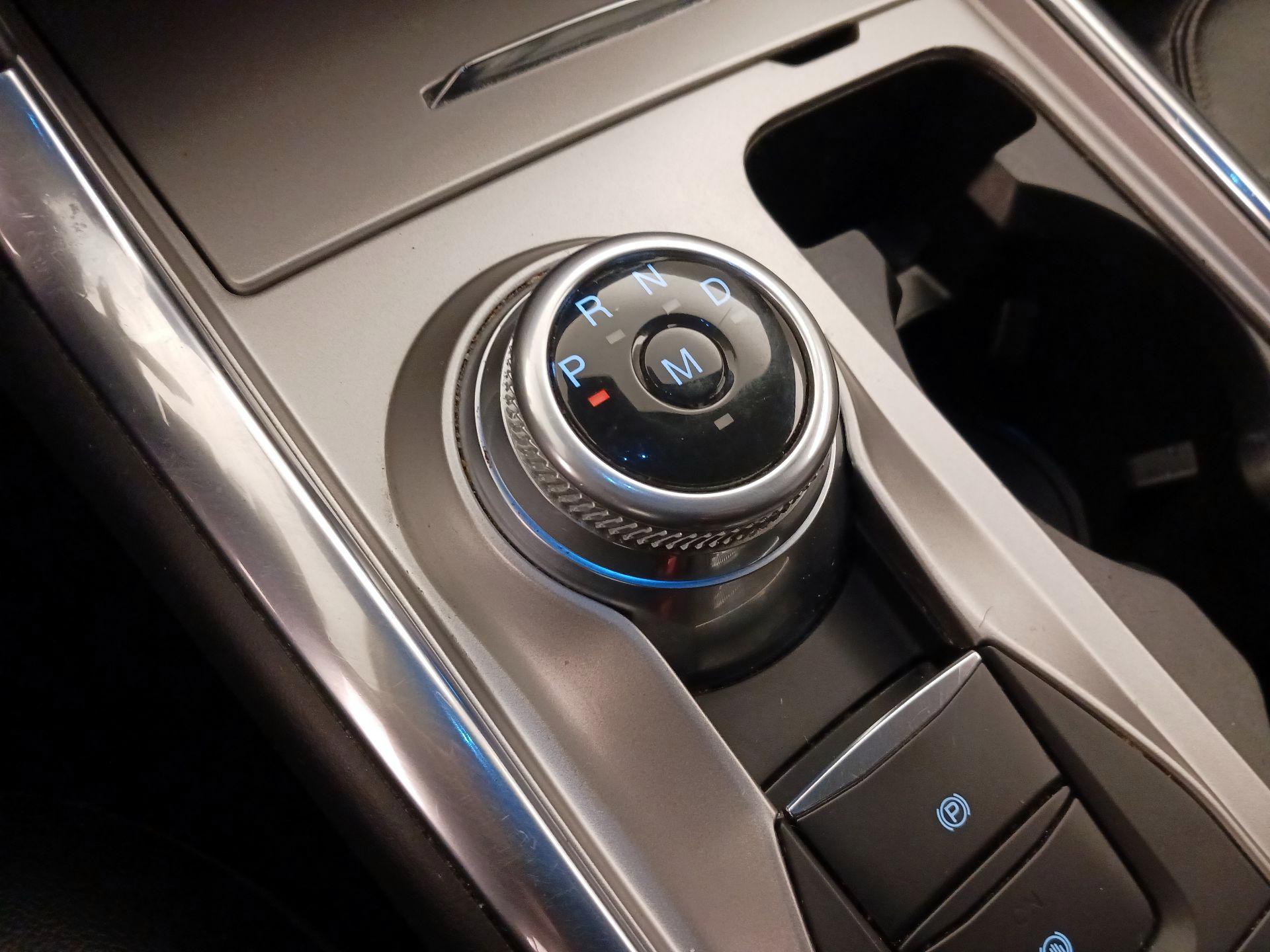 Thumbnail: 2020 Ford Explorer - 18