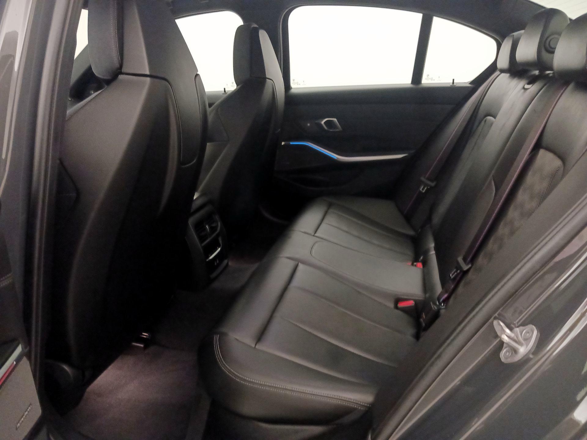 Thumbnail: 2024 BMW M3 - 20