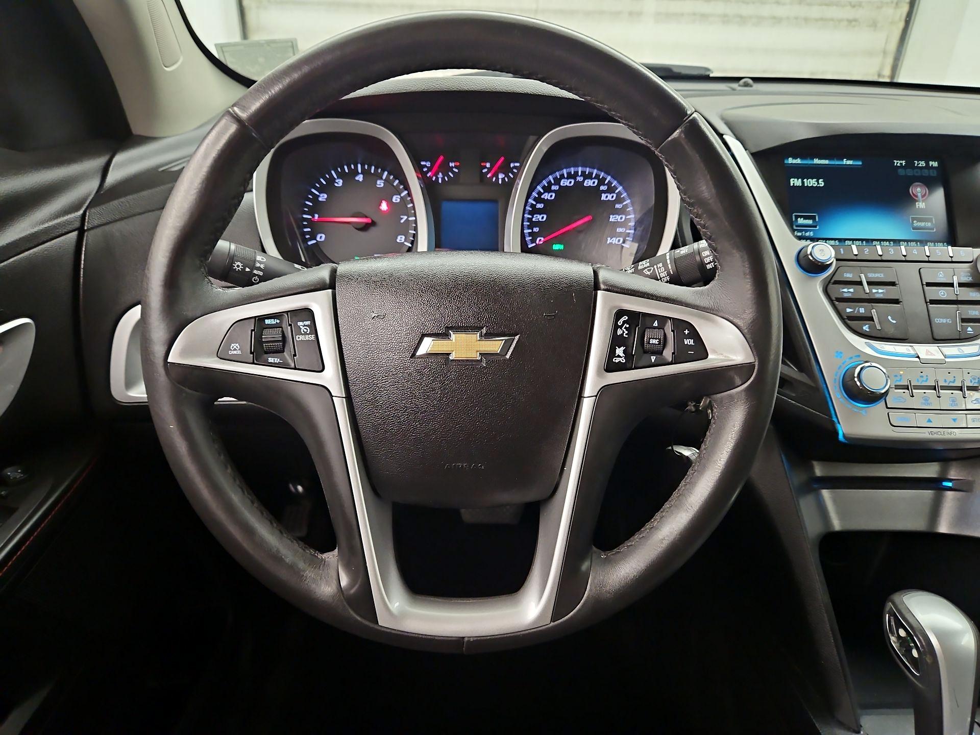 Thumbnail: 2015 Chevrolet Equinox - 10