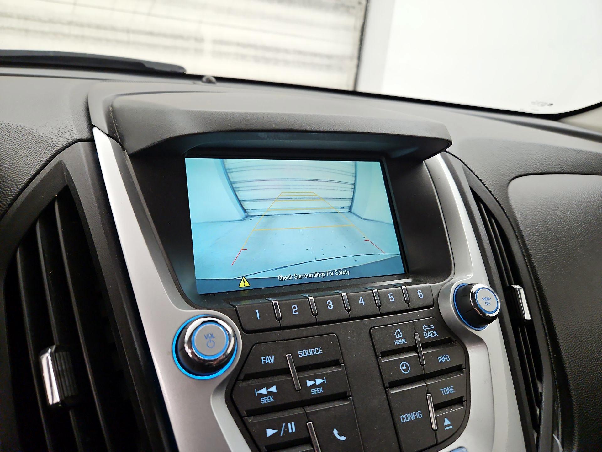 Thumbnail: 2015 Chevrolet Equinox - 13