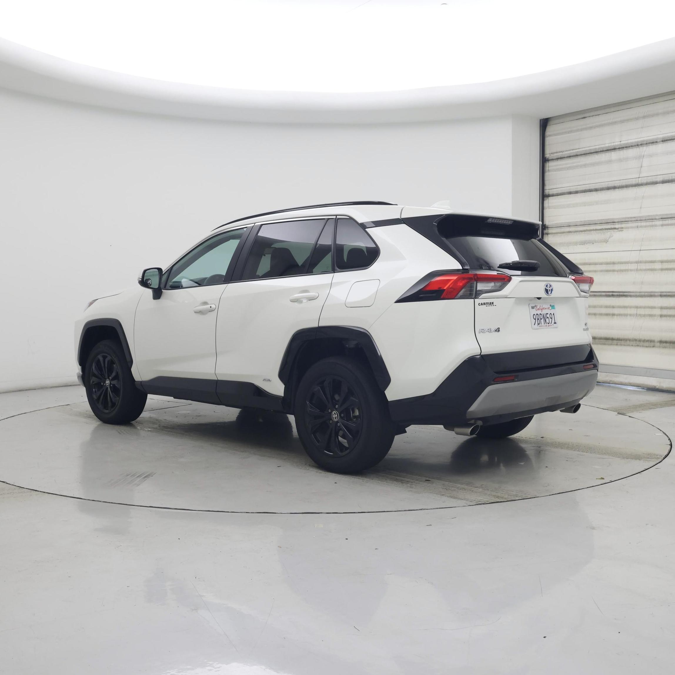 Thumbnail: 2022 Toyota RAV4 - 2