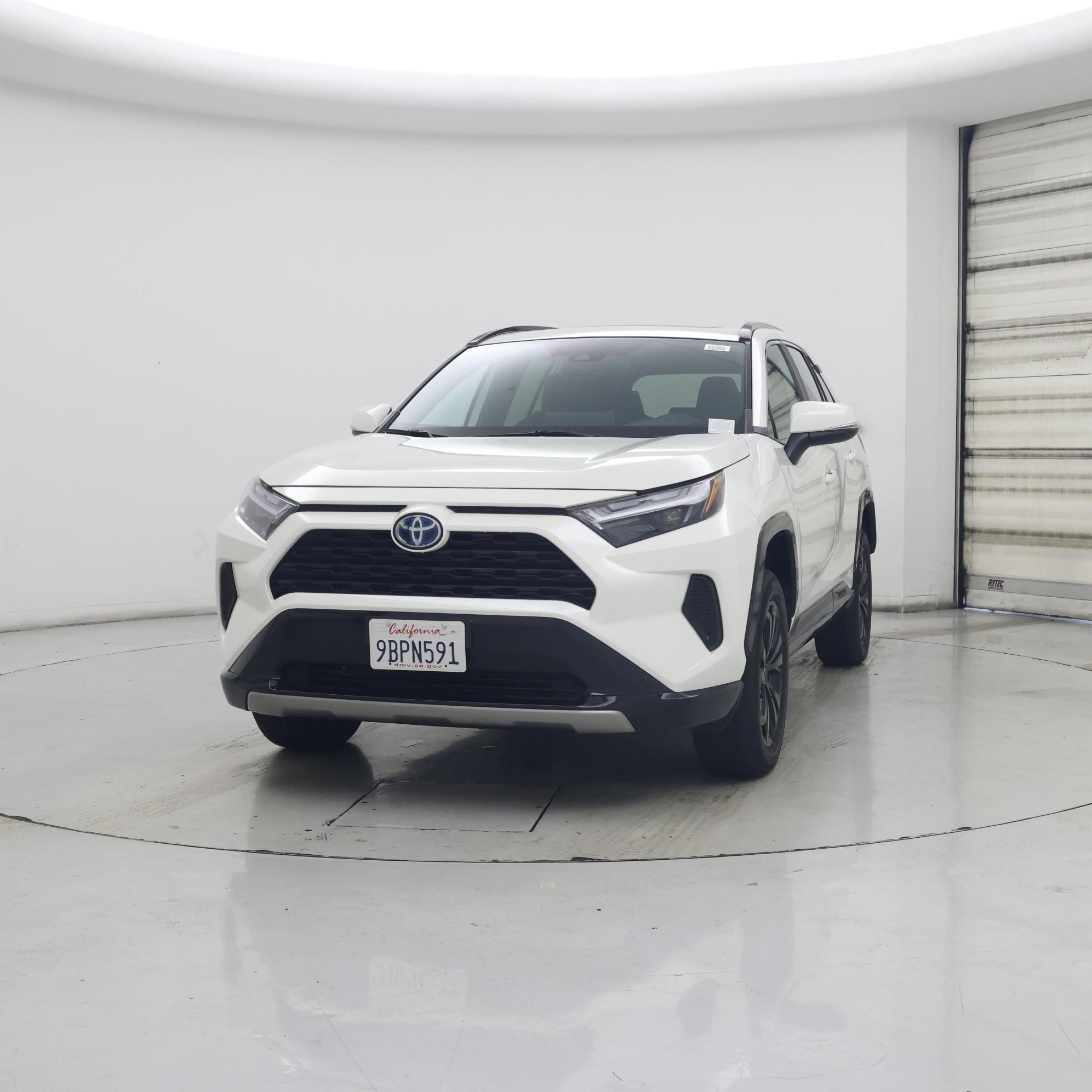 Thumbnail: 2022 Toyota RAV4 - 4