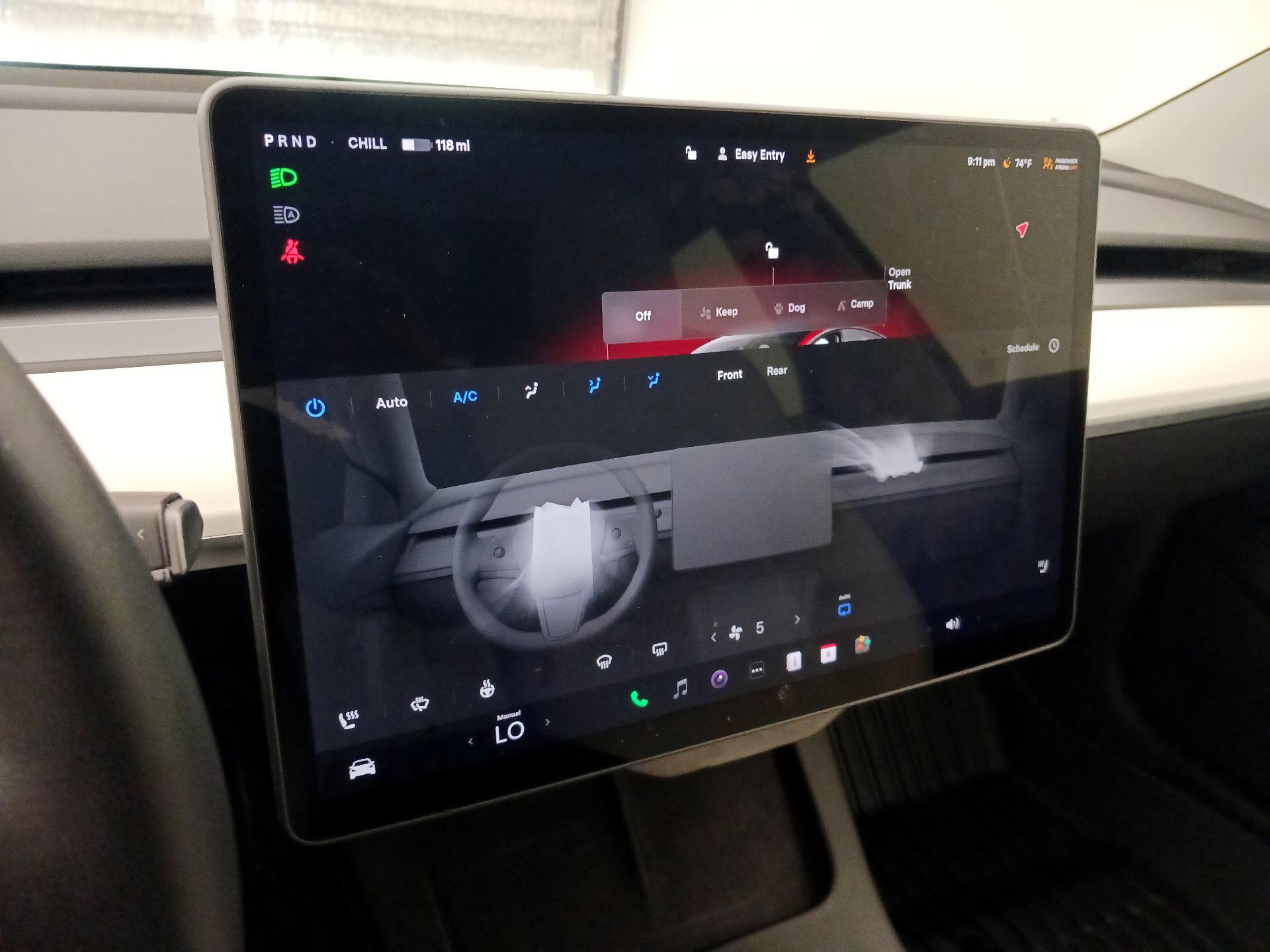 Thumbnail: 2022 Tesla Model 3 - 16