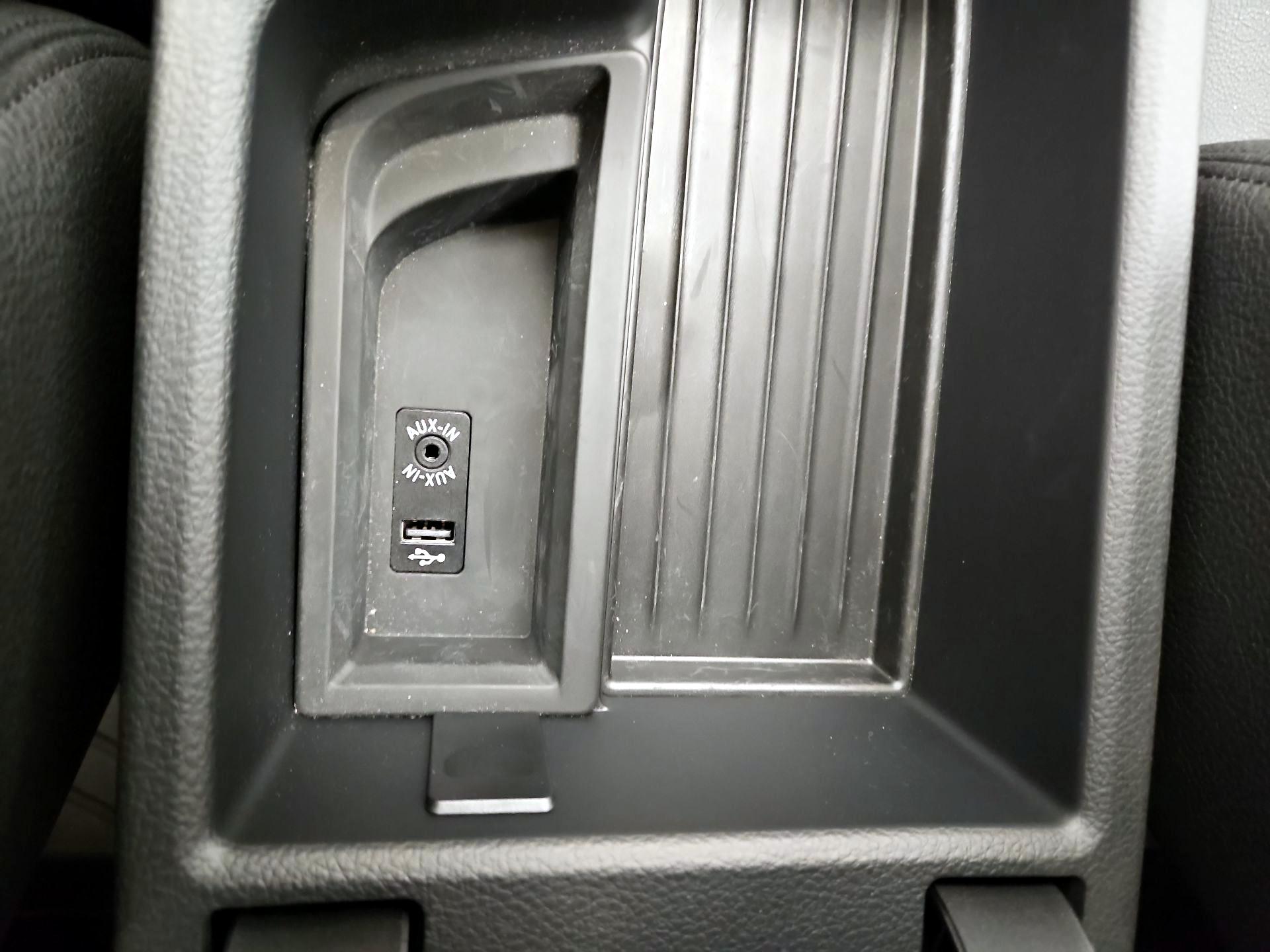 Thumbnail: 2015 BMW 3 Series - 19