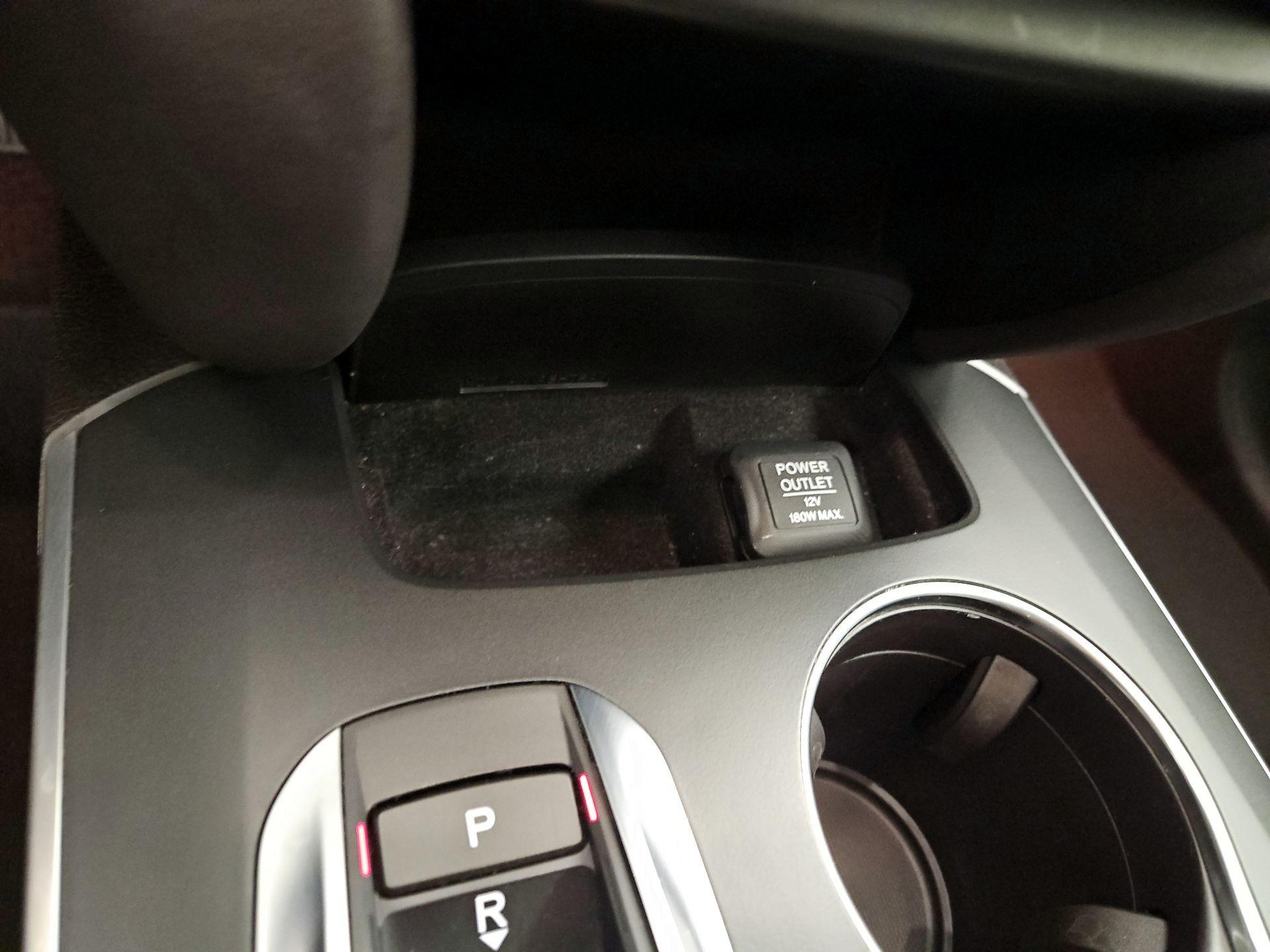 Thumbnail: 2017 Acura MDX - 19