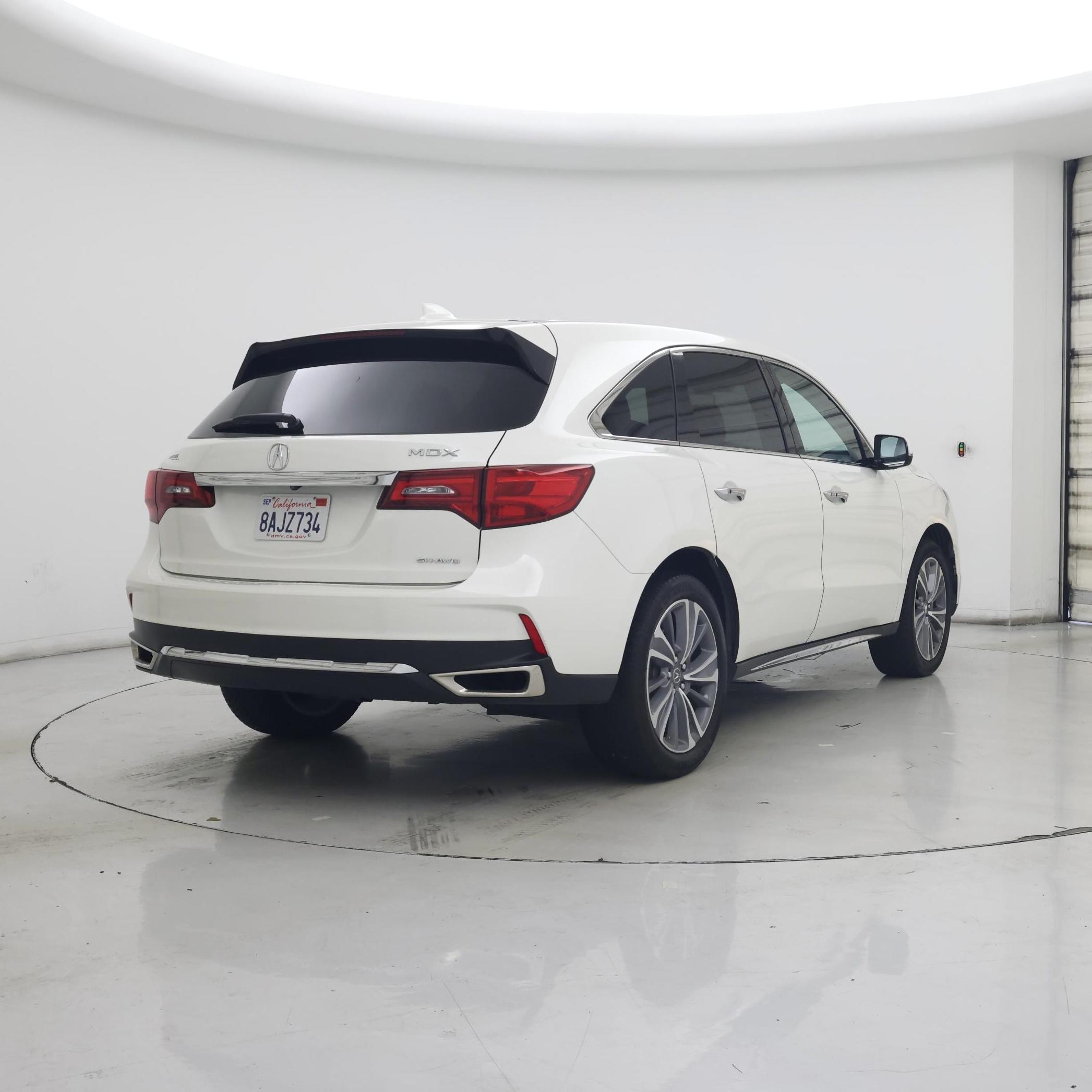 Thumbnail: 2017 Acura MDX - 8