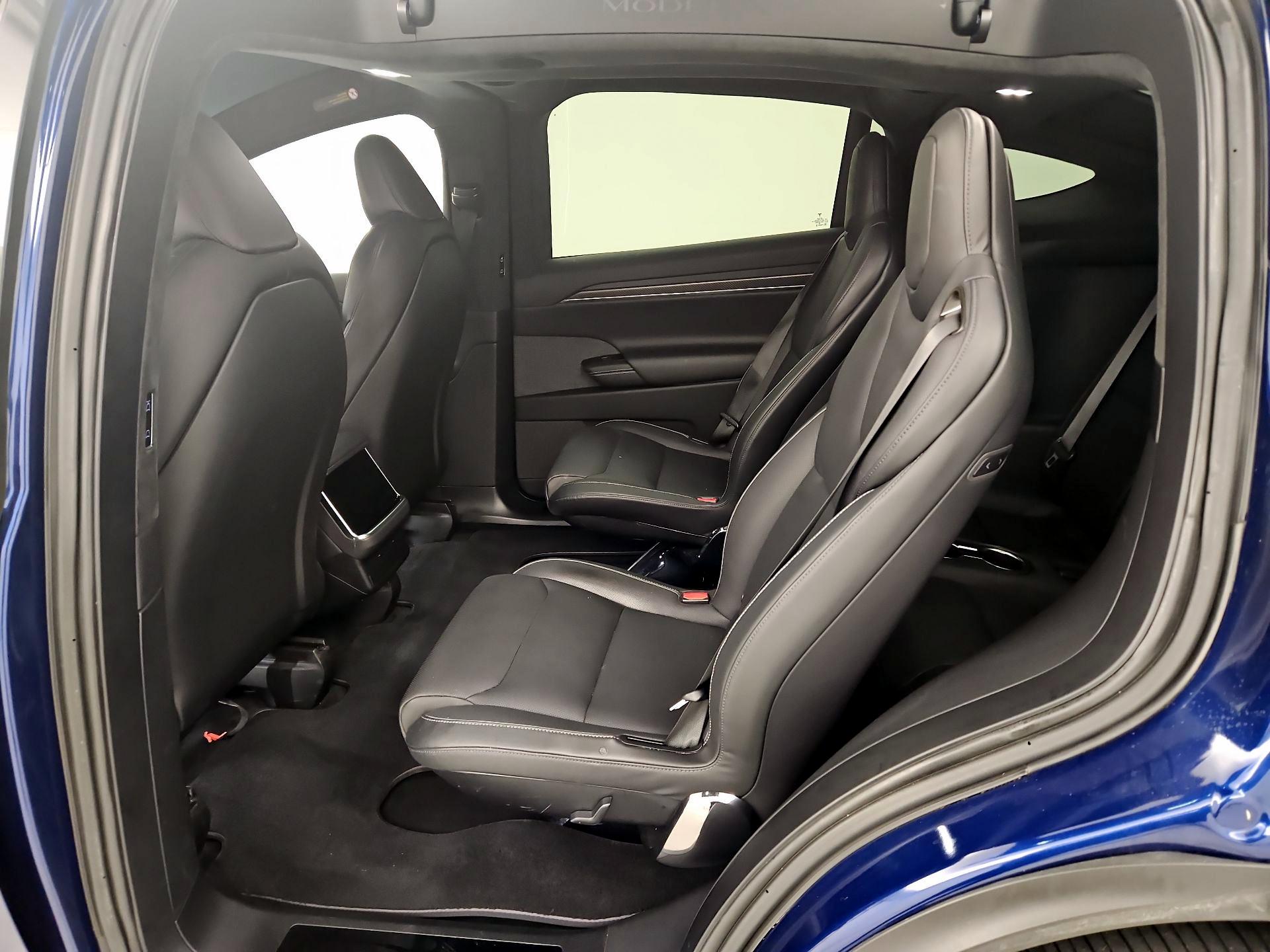 Thumbnail: 2023 Tesla Model X - 19