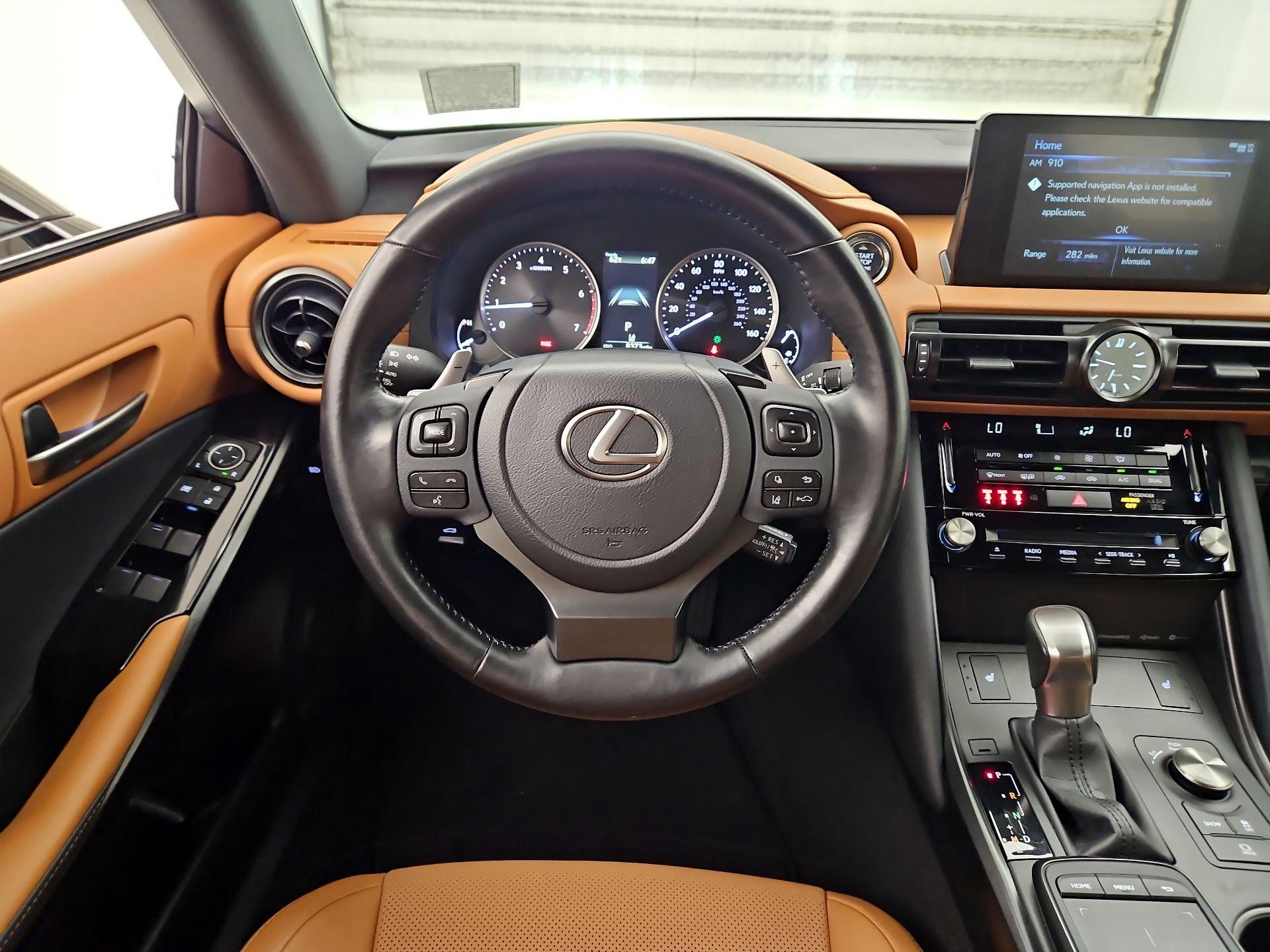 Thumbnail: 2024 Lexus IS - 10