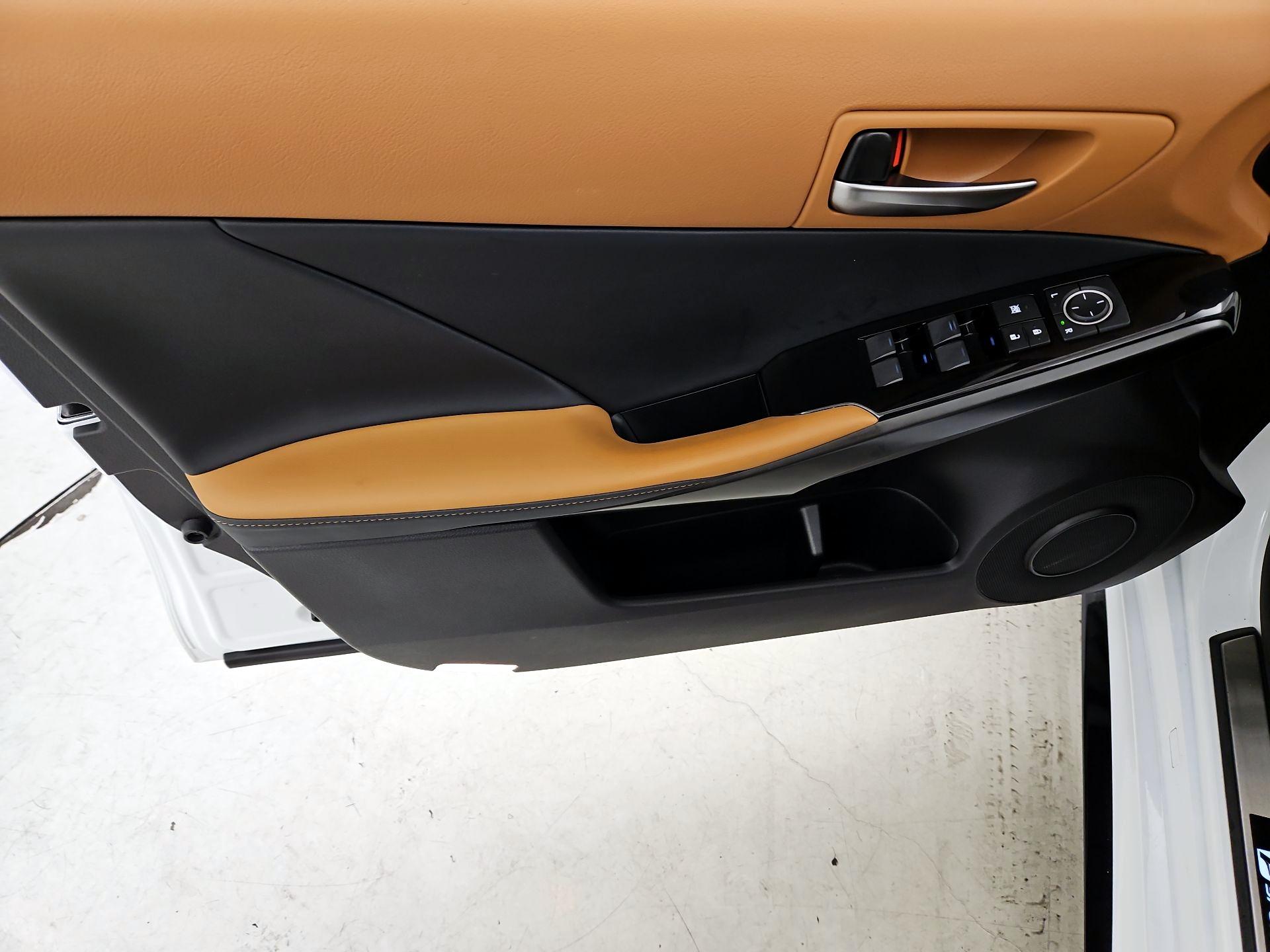 Thumbnail: 2024 Lexus IS - 12