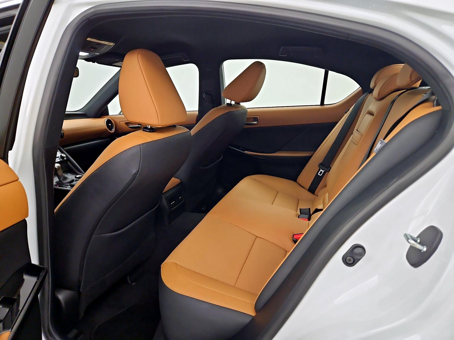 Thumbnail: 2024 Lexus IS - 19