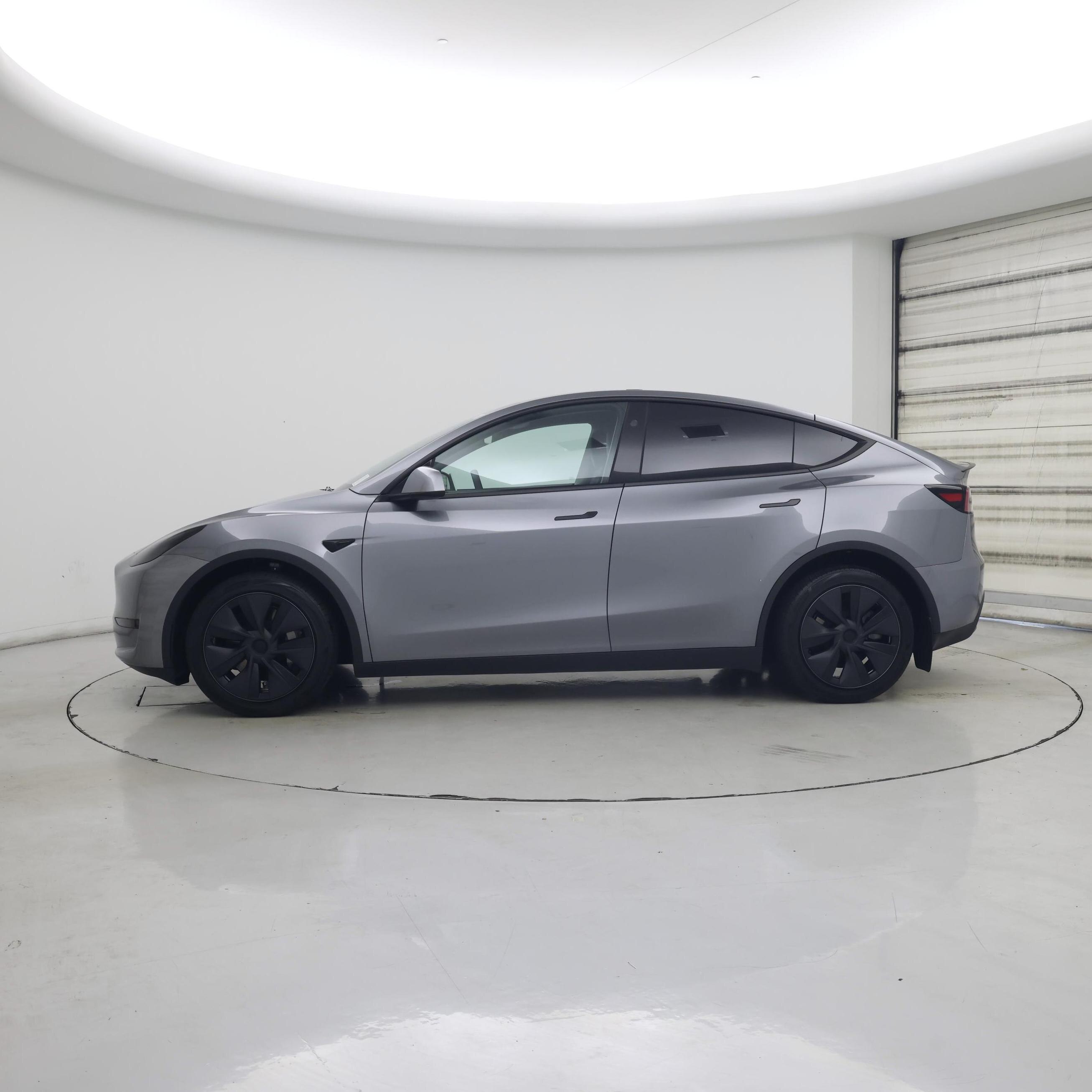 Thumbnail: 2024 Tesla Model Y - 3