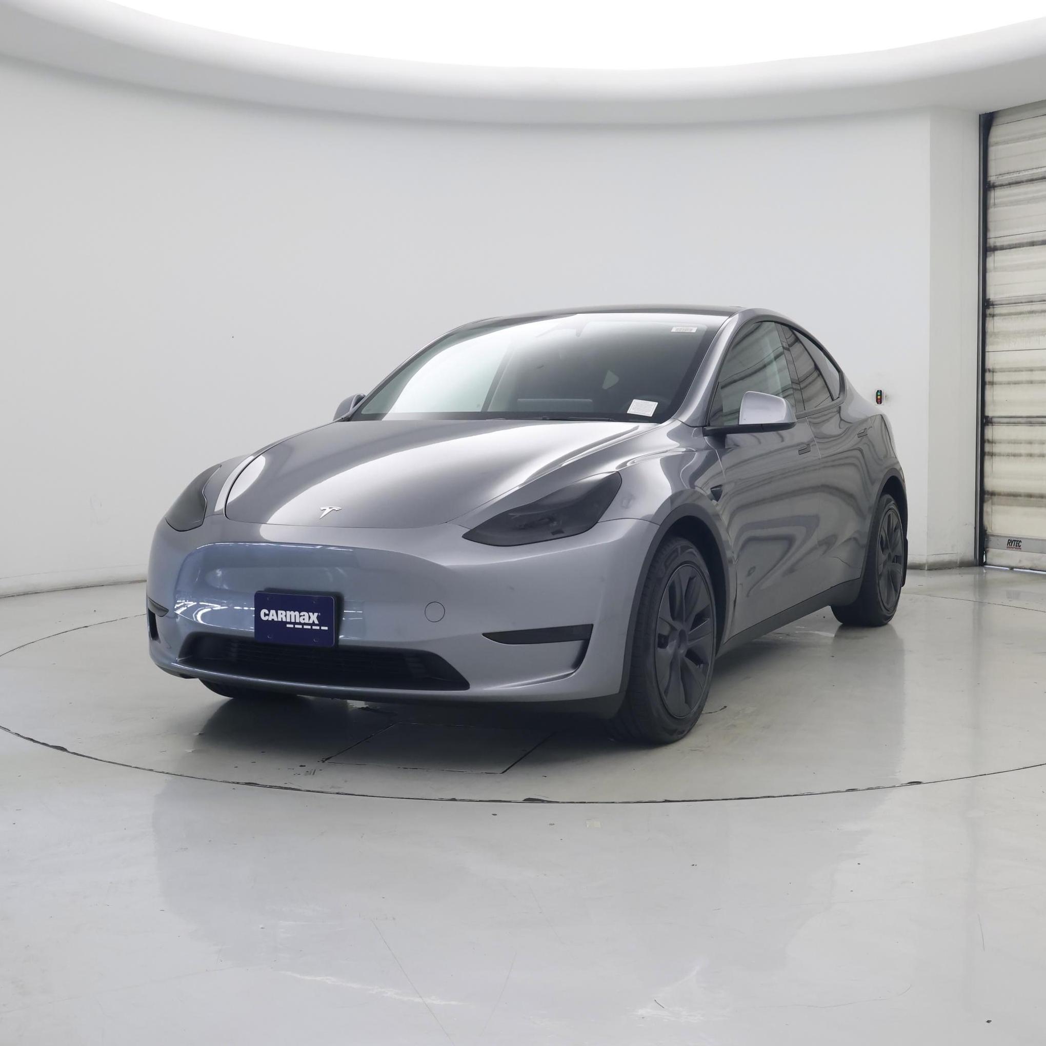 Thumbnail: 2024 Tesla Model Y - 4