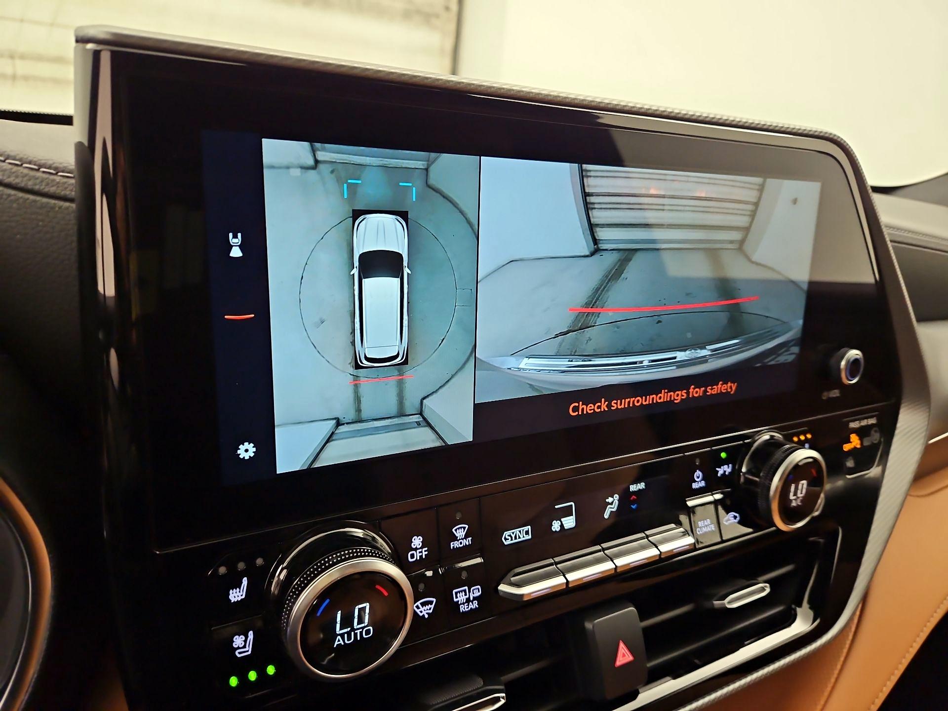 Thumbnail: 2025 Toyota Highlander - 14