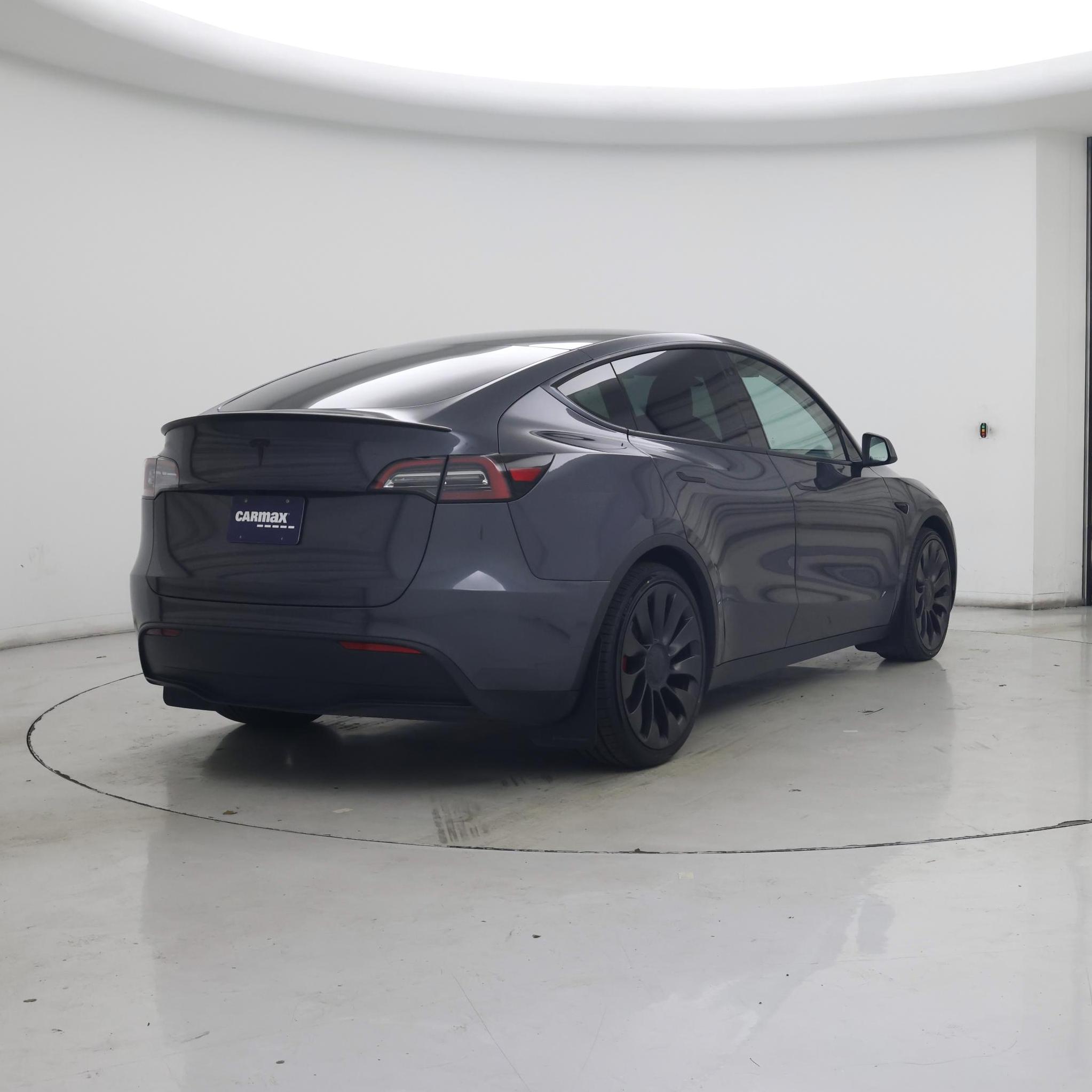 Thumbnail: 2023 Tesla Model Y - 8