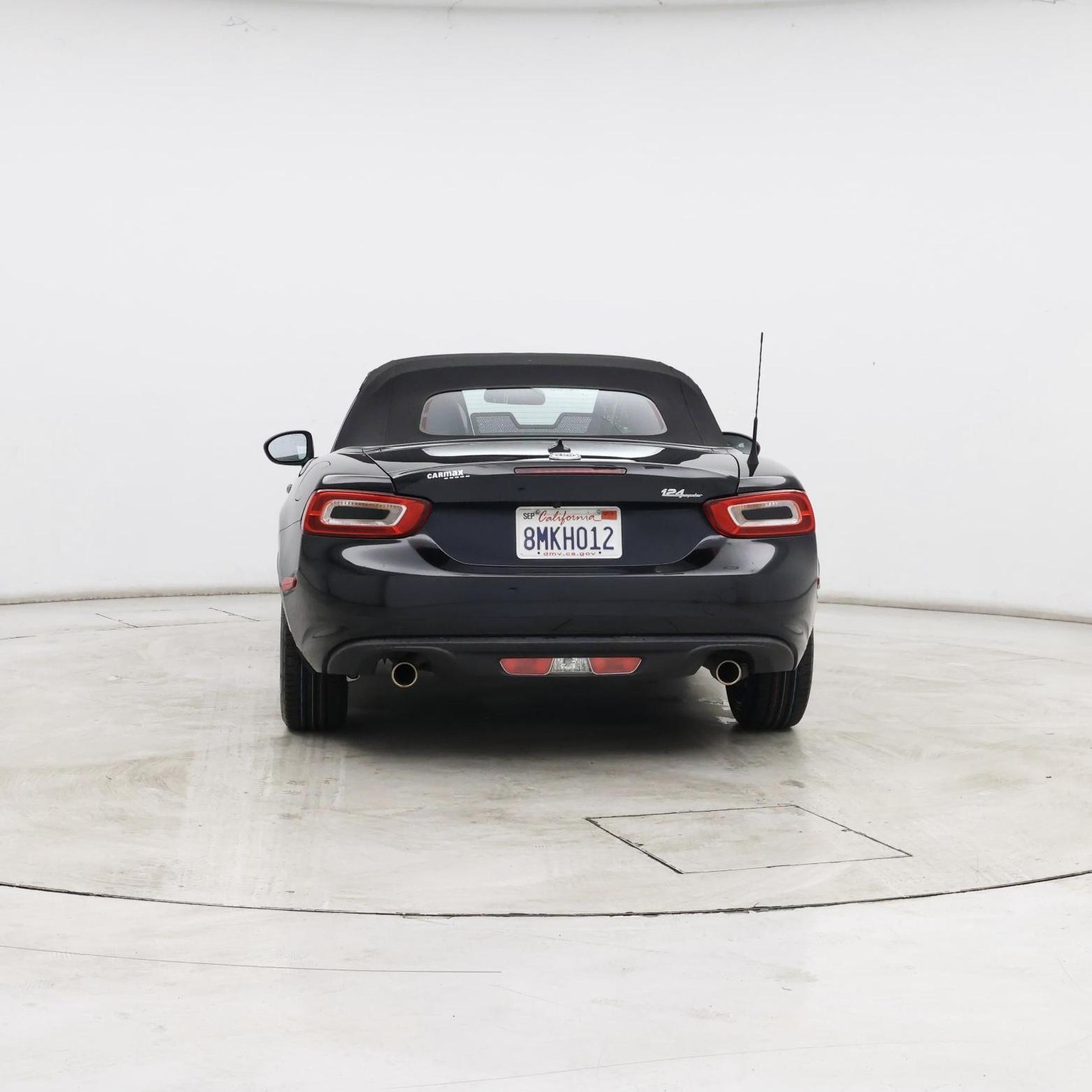 Thumbnail: 2019 Fiat 124 Spider - 6