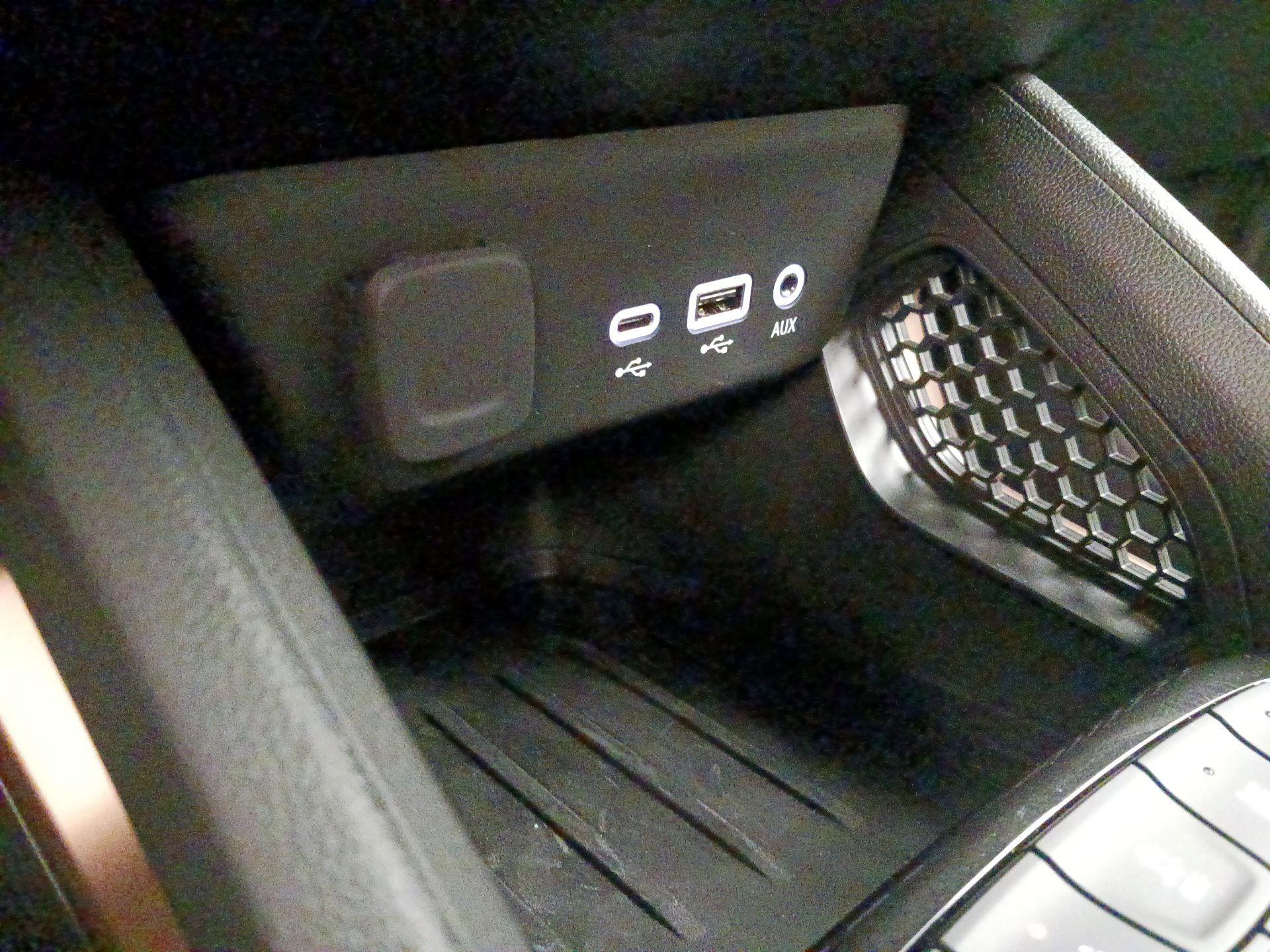 Thumbnail: 2023 Chevrolet TrailBlazer - 18