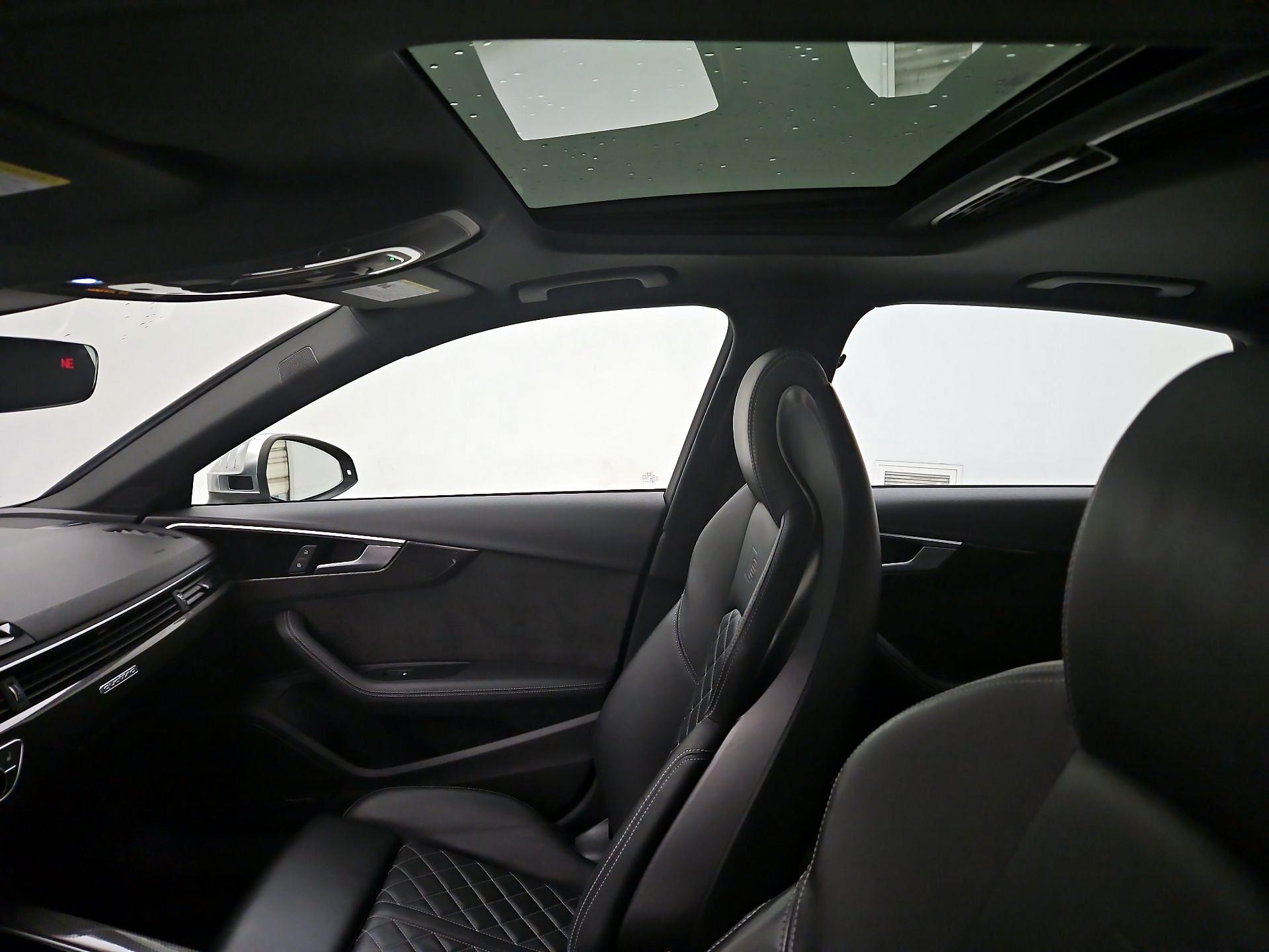 Thumbnail: 2020 Audi S4 - 19