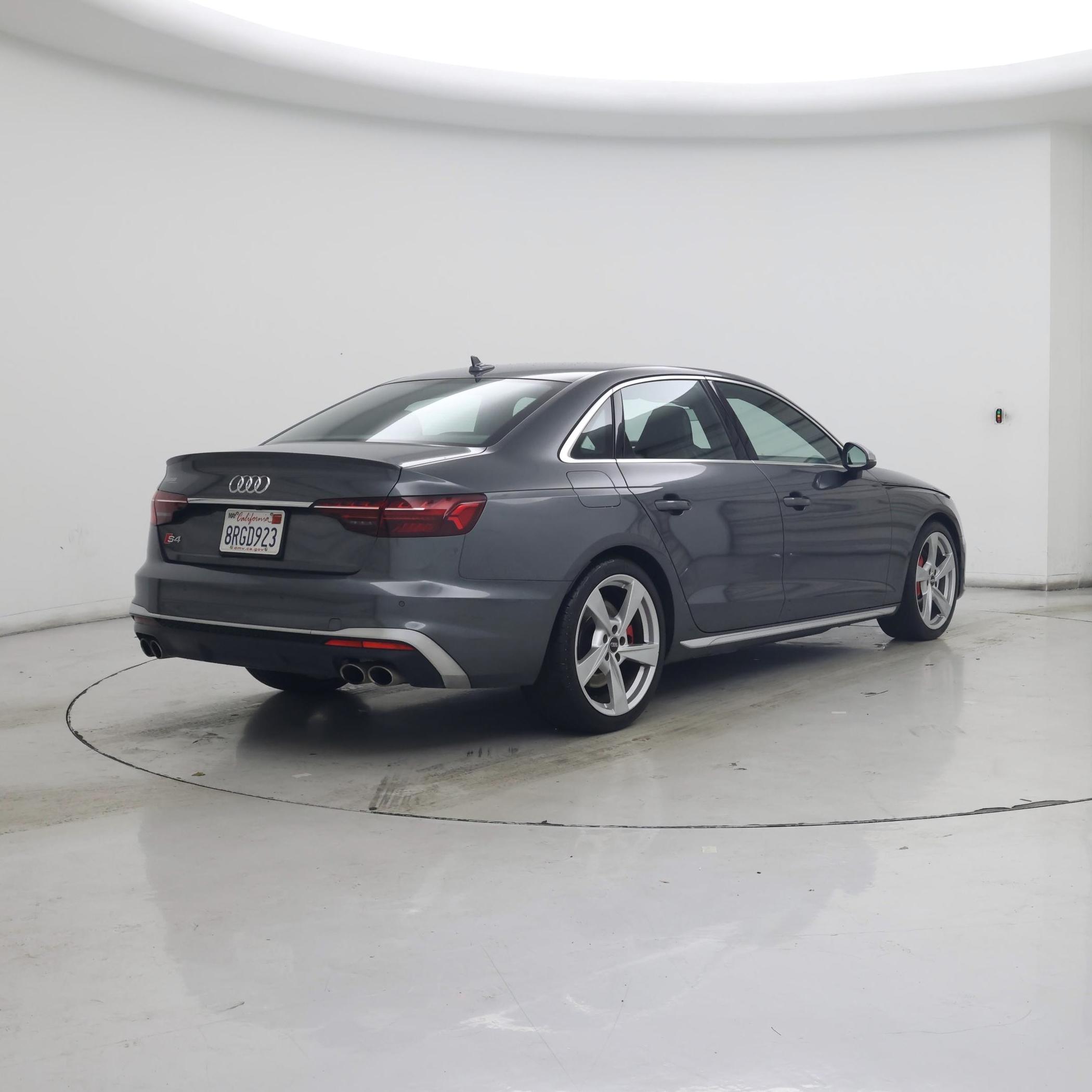 Thumbnail: 2020 Audi S4 - 8