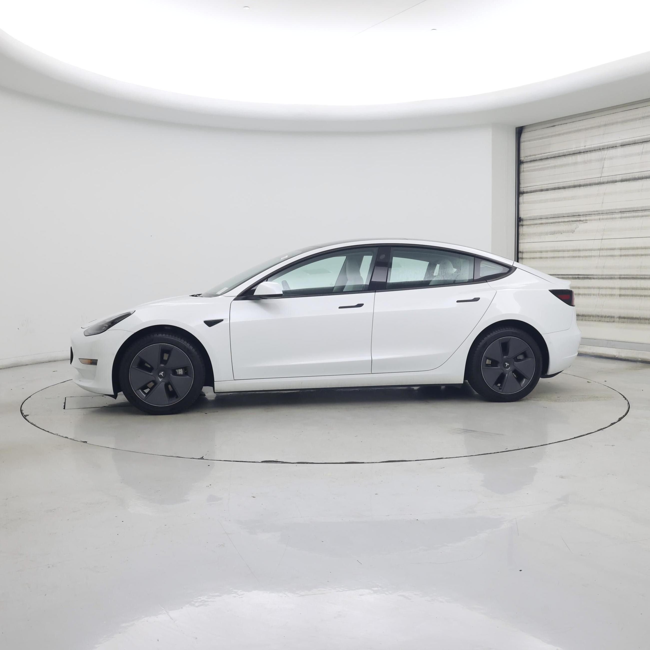Thumbnail: 2022 Tesla Model 3 - 3