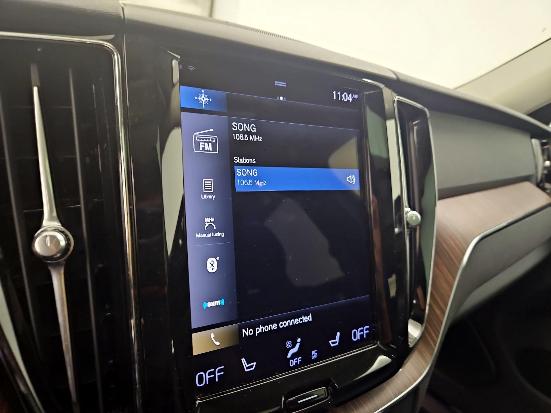 Thumbnail: 2021 Volvo XC60 - 16