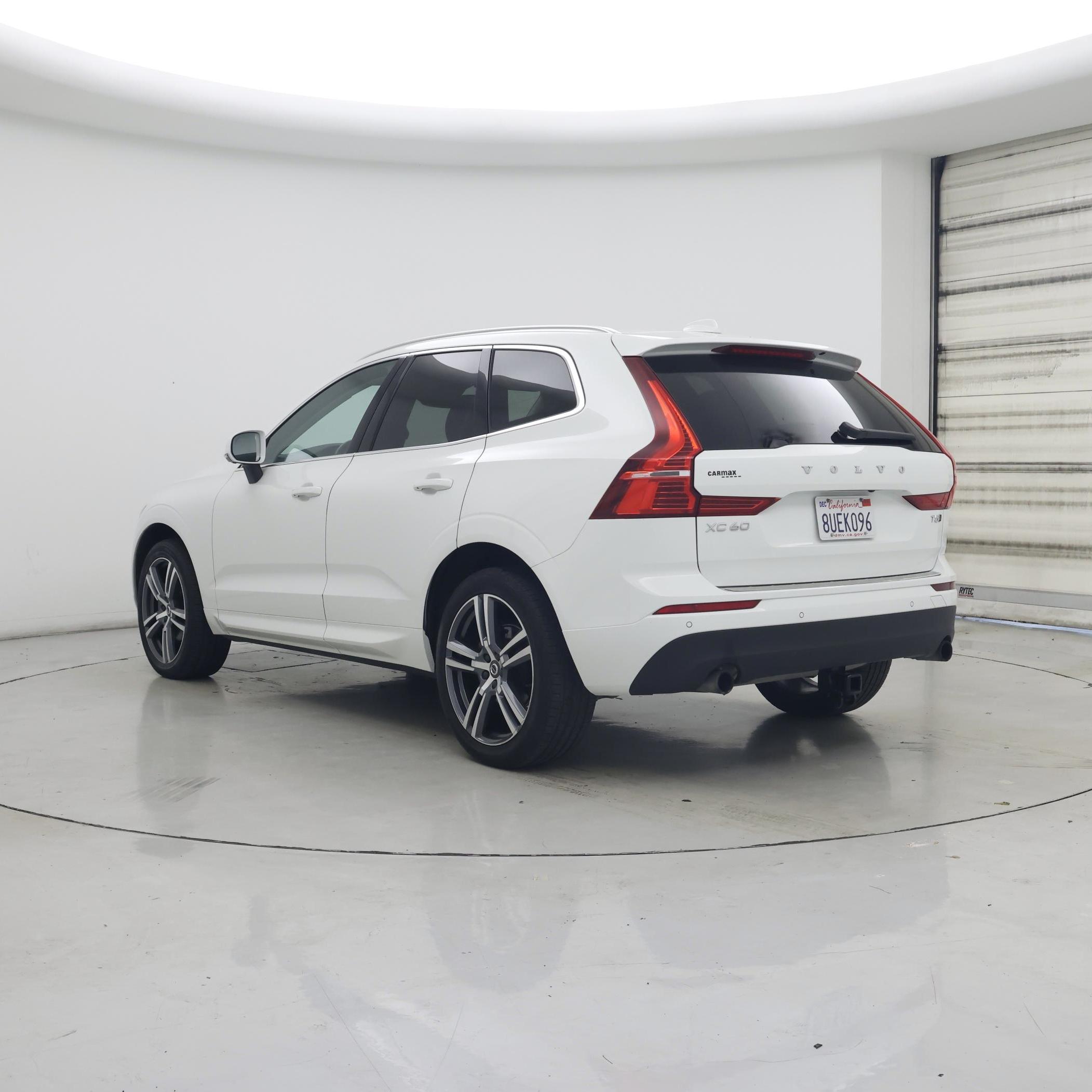 Thumbnail: 2021 Volvo XC60 - 2