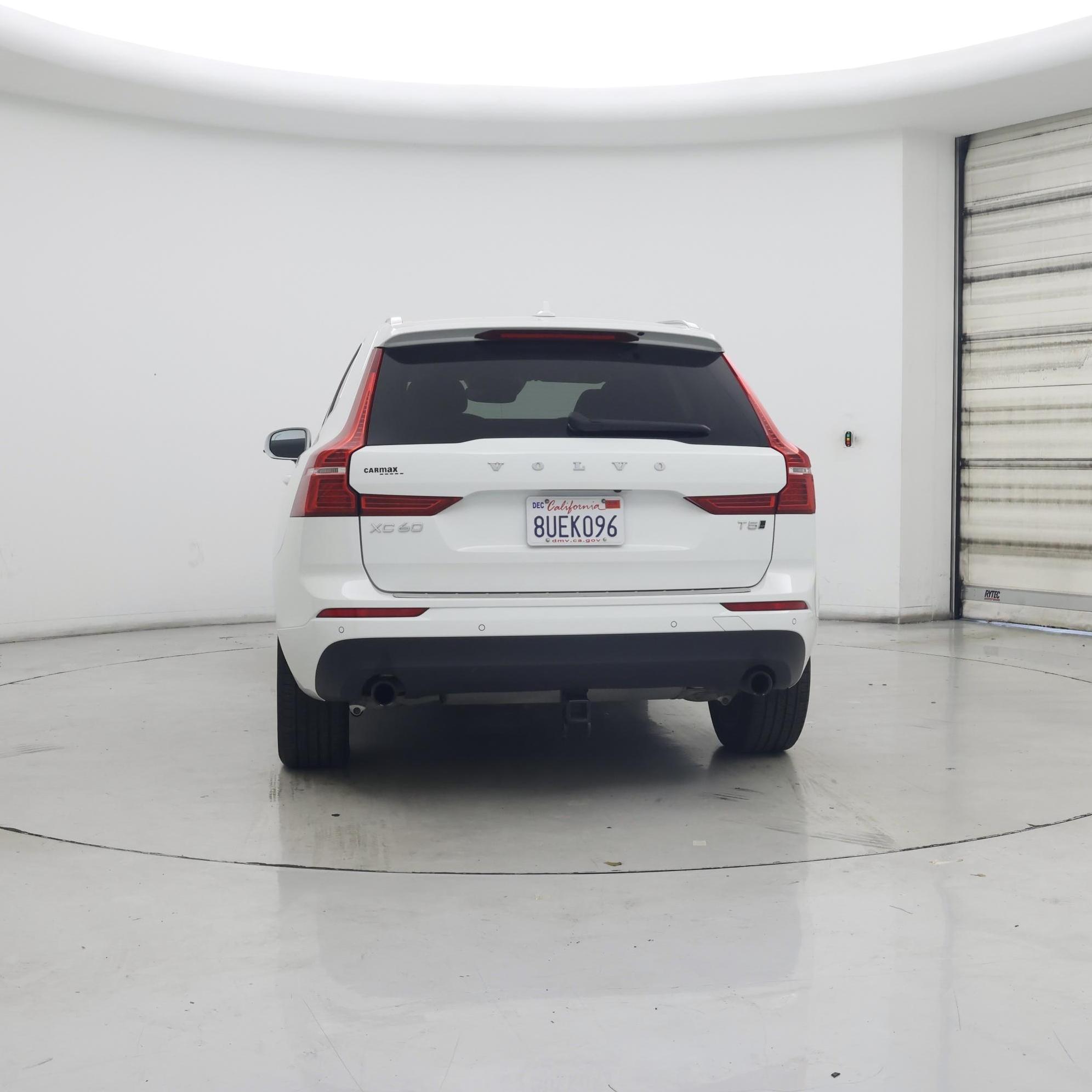 Thumbnail: 2021 Volvo XC60 - 6