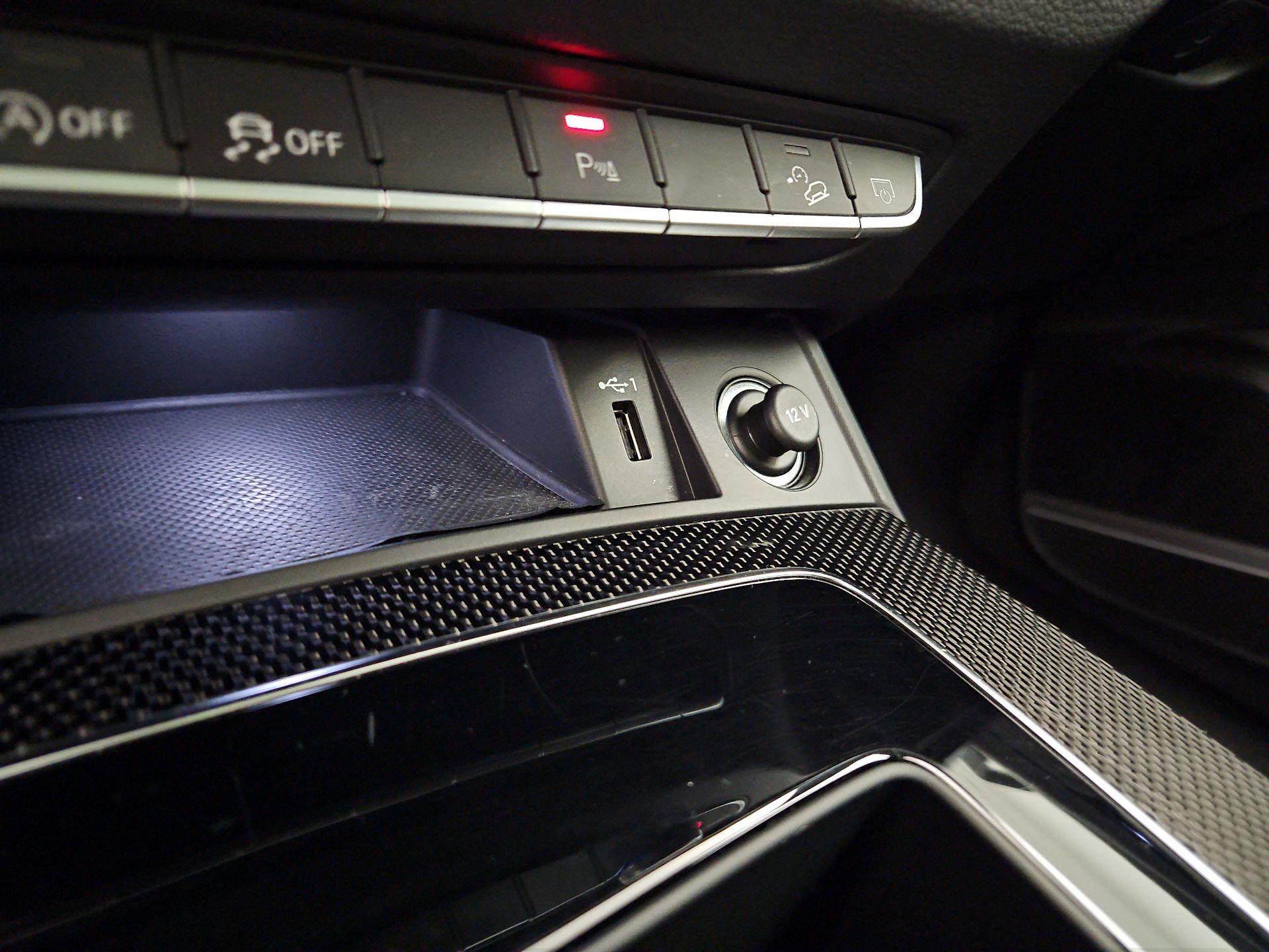 Thumbnail: 2021 Audi SQ5 - 19