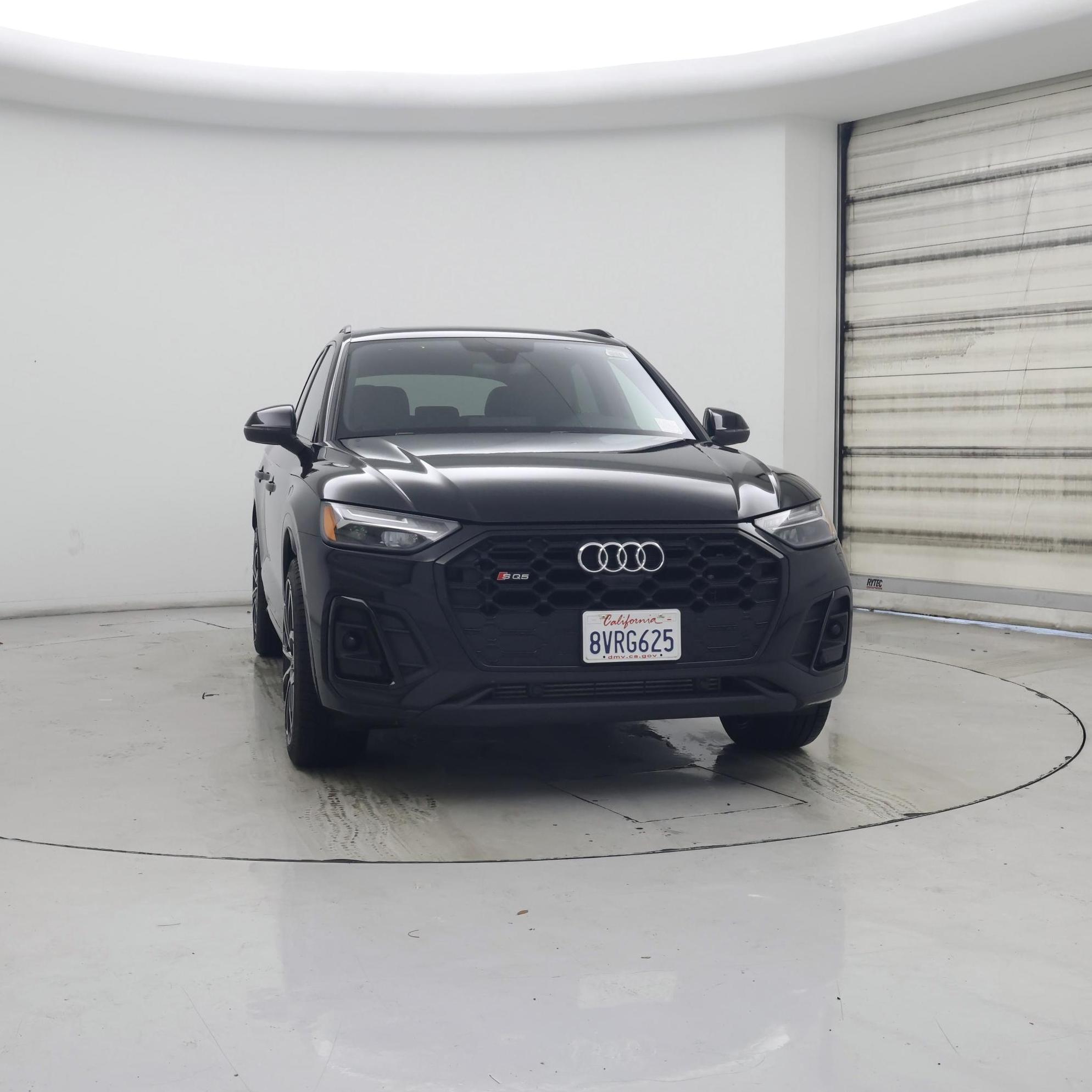 Thumbnail: 2021 Audi SQ5 - 5