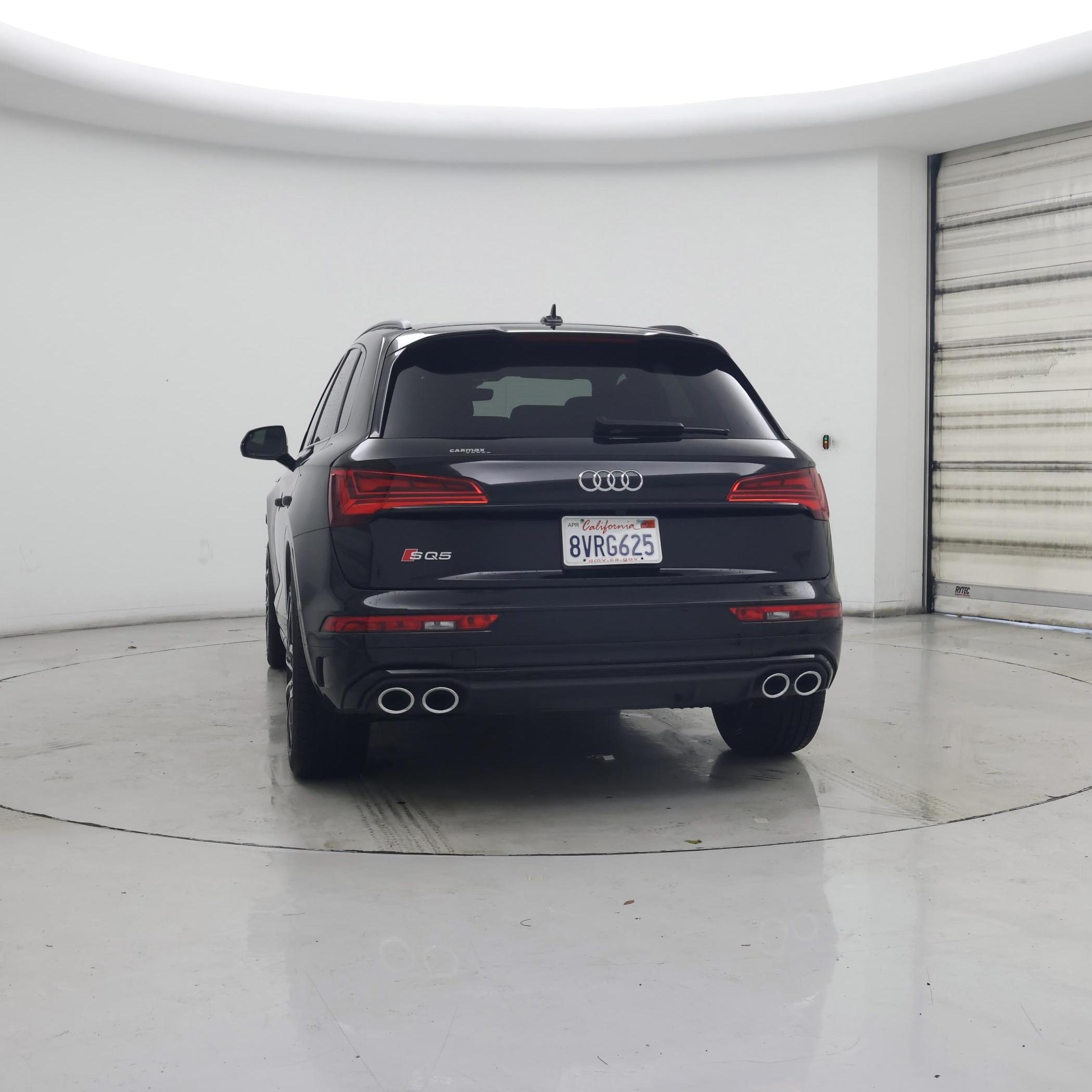 Thumbnail: 2021 Audi SQ5 - 6