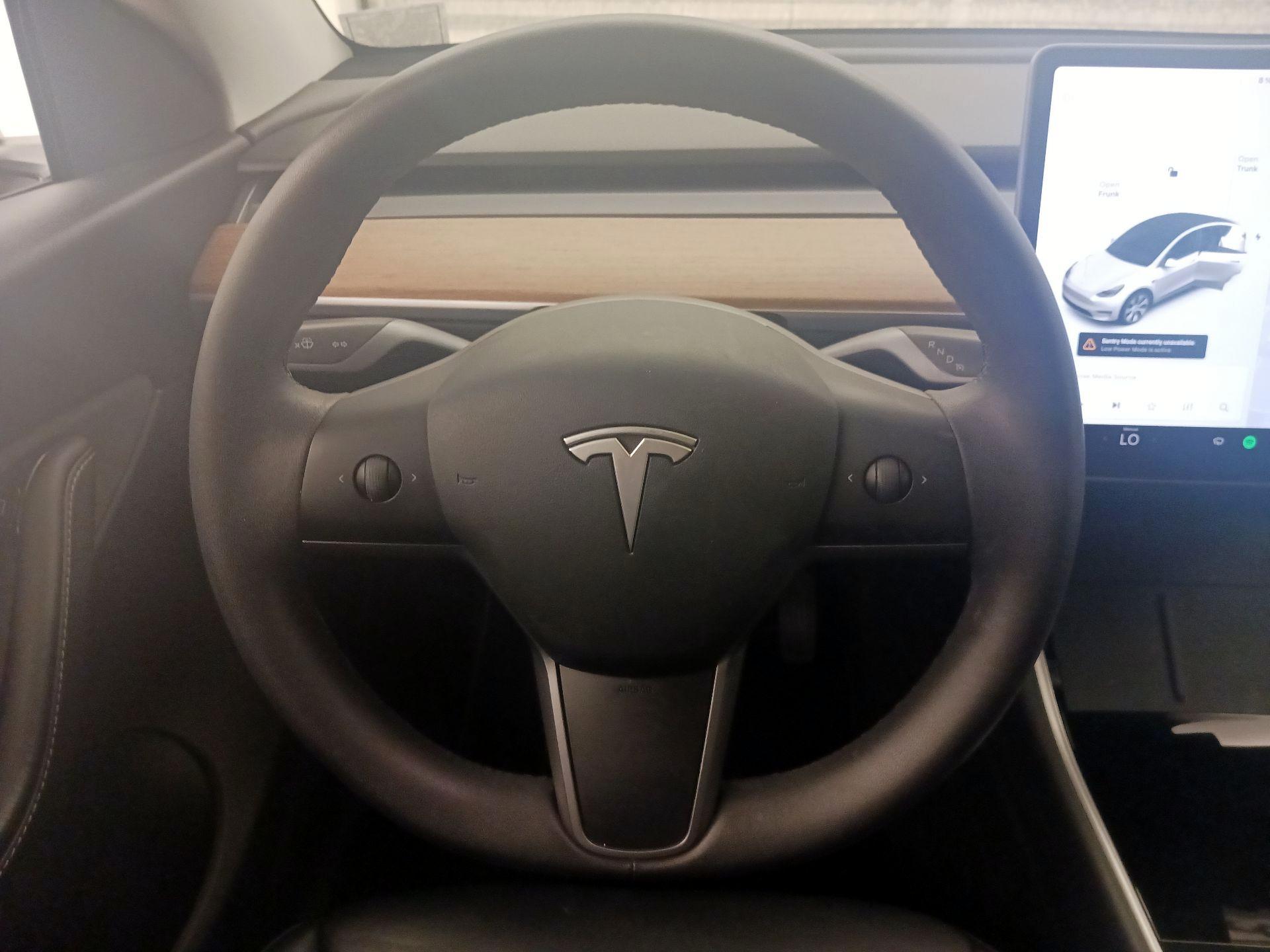 Thumbnail: 2021 Tesla Model Y - 10