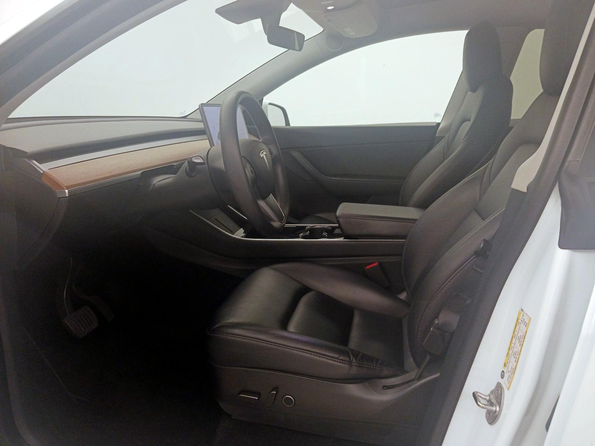 Thumbnail: 2021 Tesla Model Y - 11