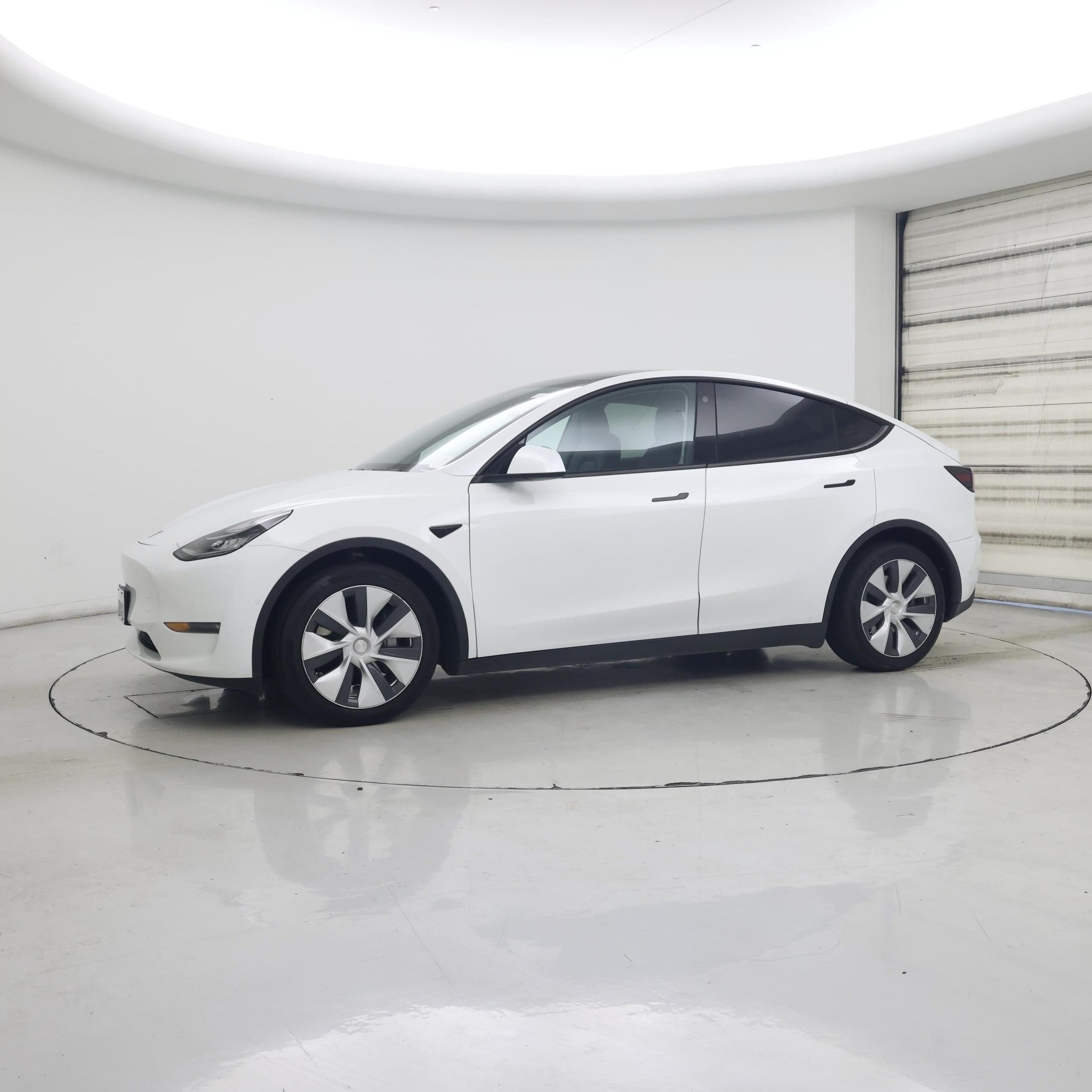 Thumbnail: 2021 Tesla Model Y - 4
