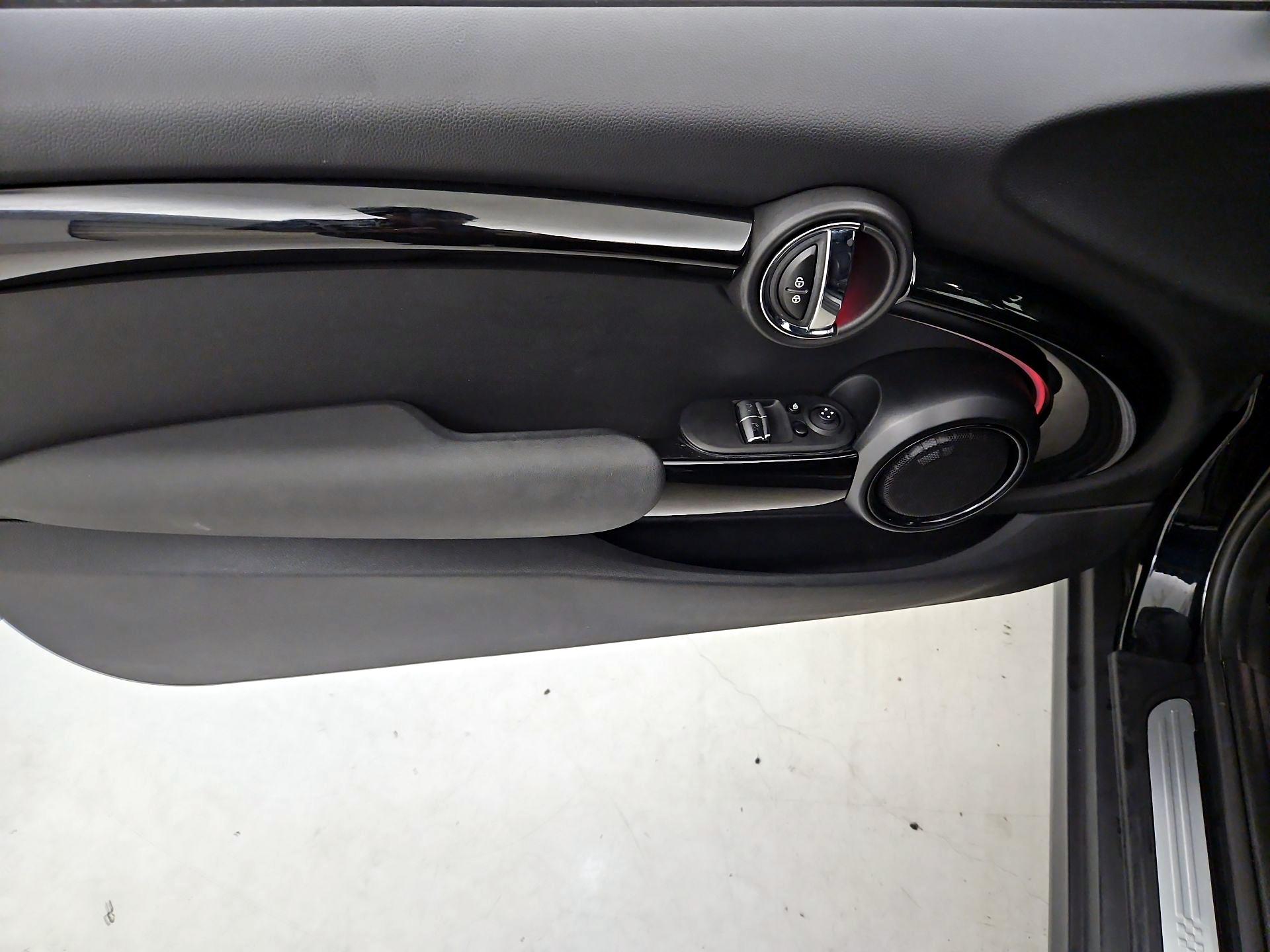 Thumbnail: 2023 MINI Cooper Hardtop - 12